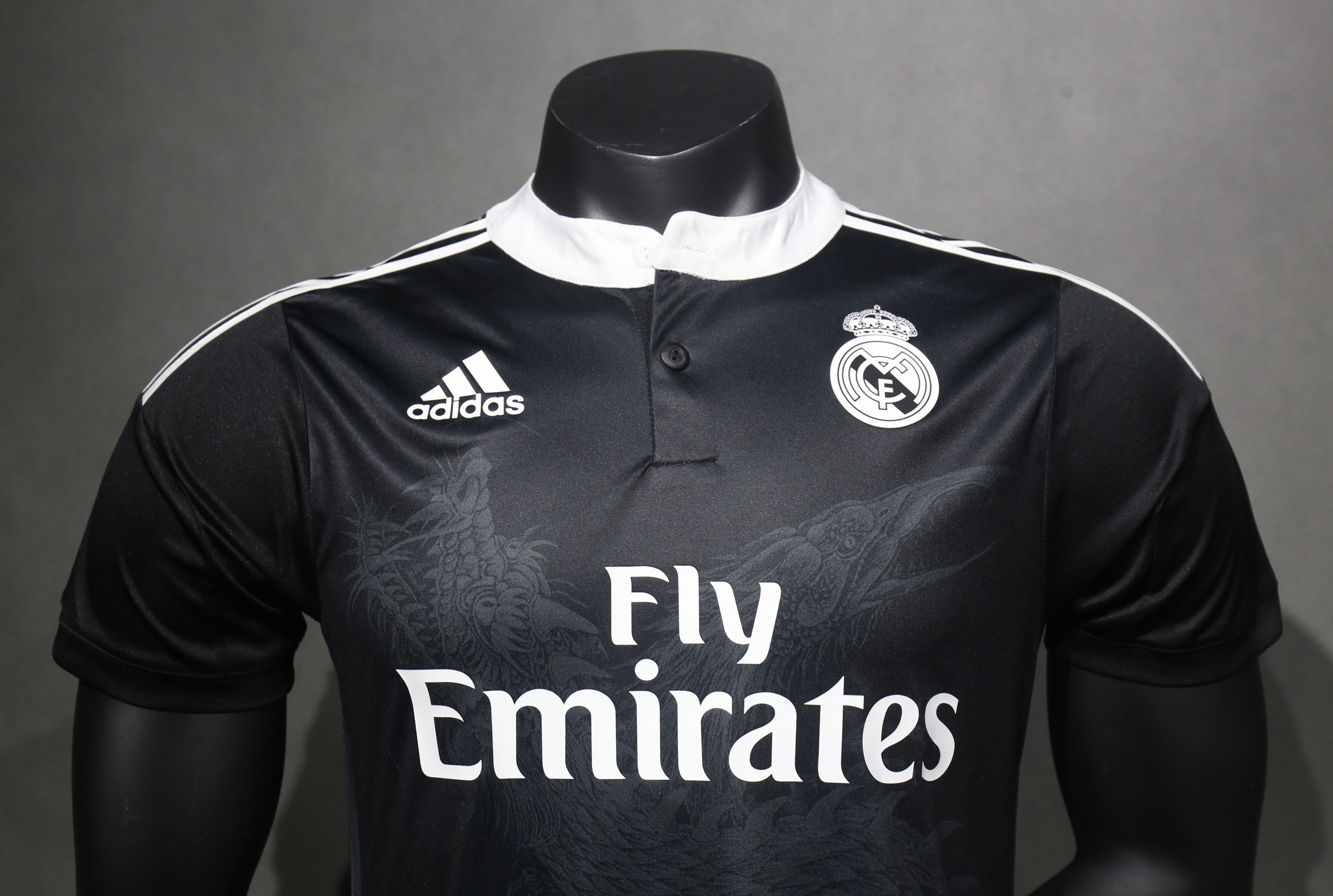 2014/15 Real Madrid Third Away Retro Jersey Player Version - view 6