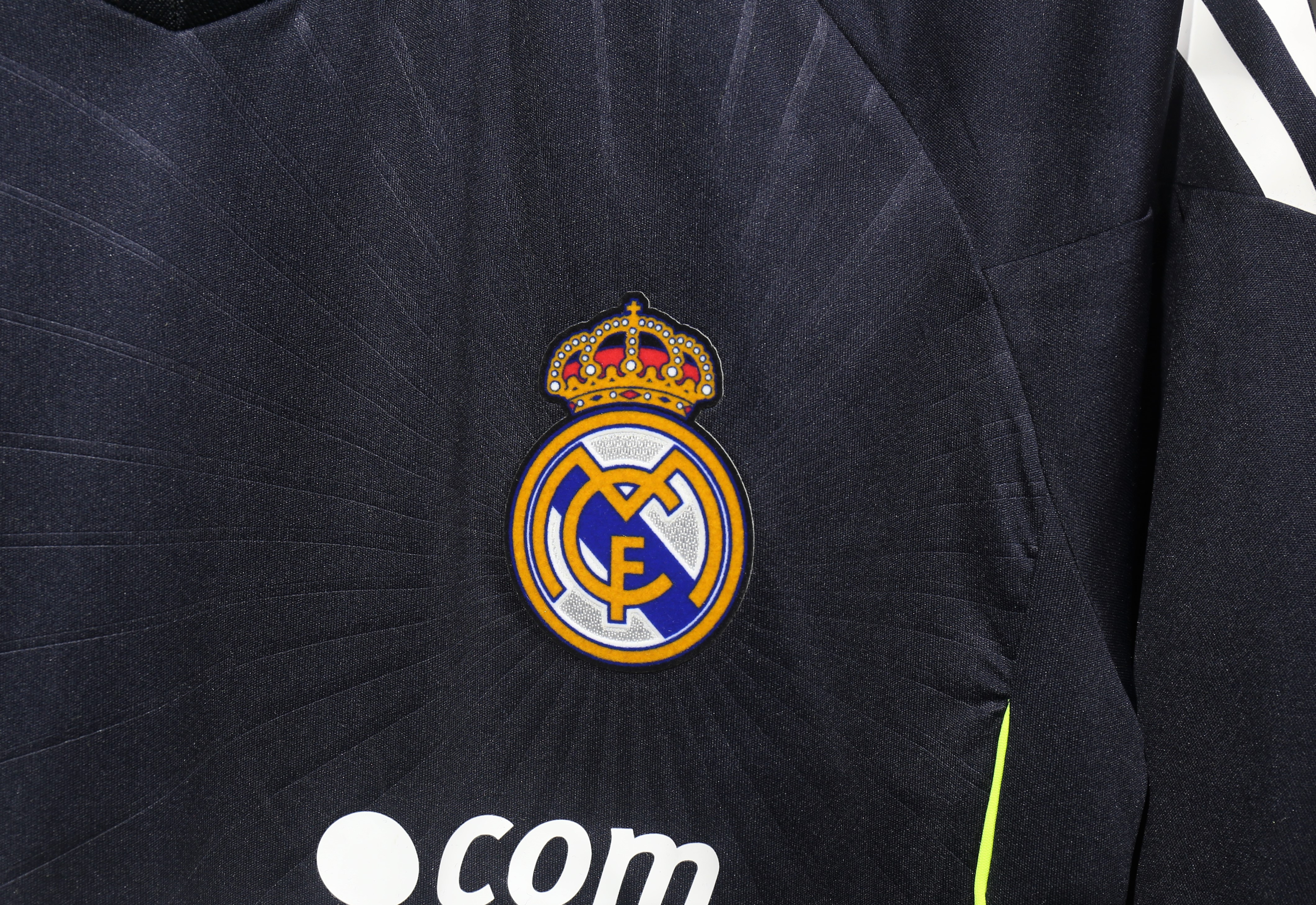 2010/11 Real Madrid Away Retro Jersey Player Version Long Sleeve - view 10