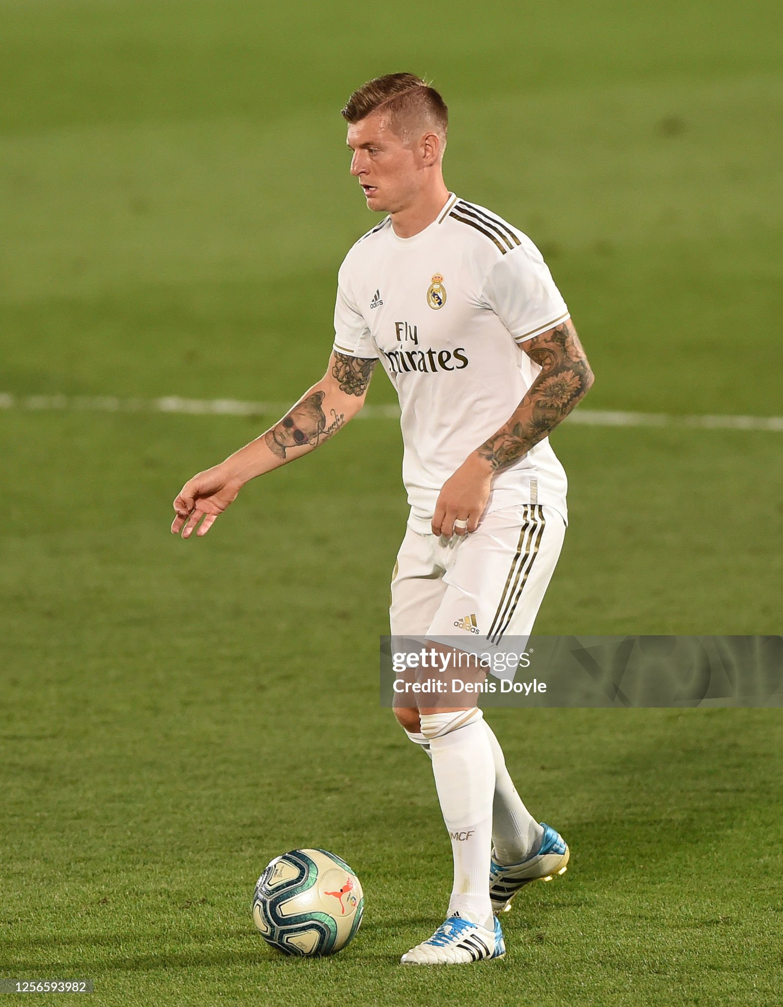 19-20 Real Madrid Home Retro Jersey Player version Long Sleeve - view 14