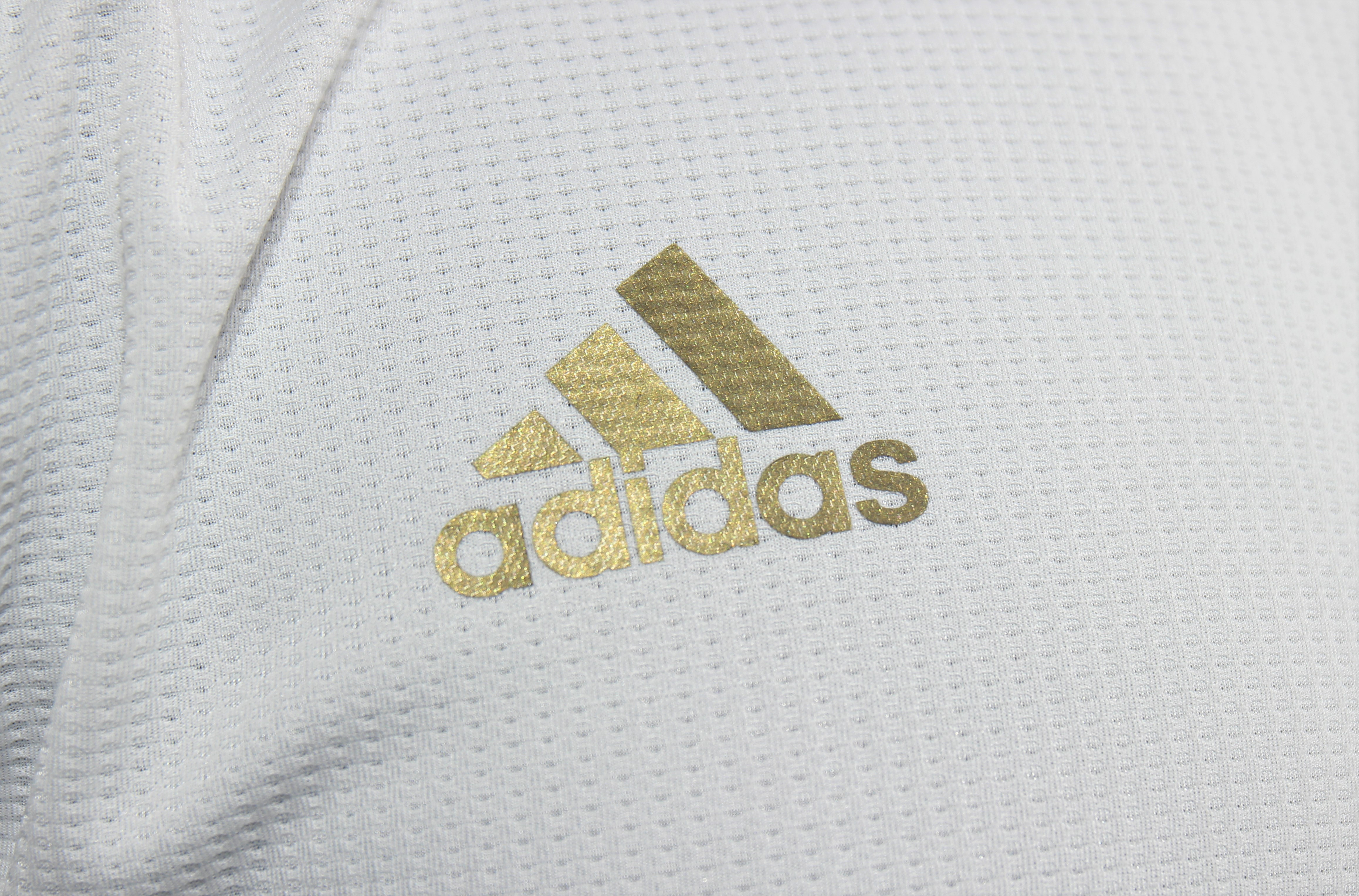 19-20 Real Madrid Home Retro Jersey Player version Long Sleeve - view 4