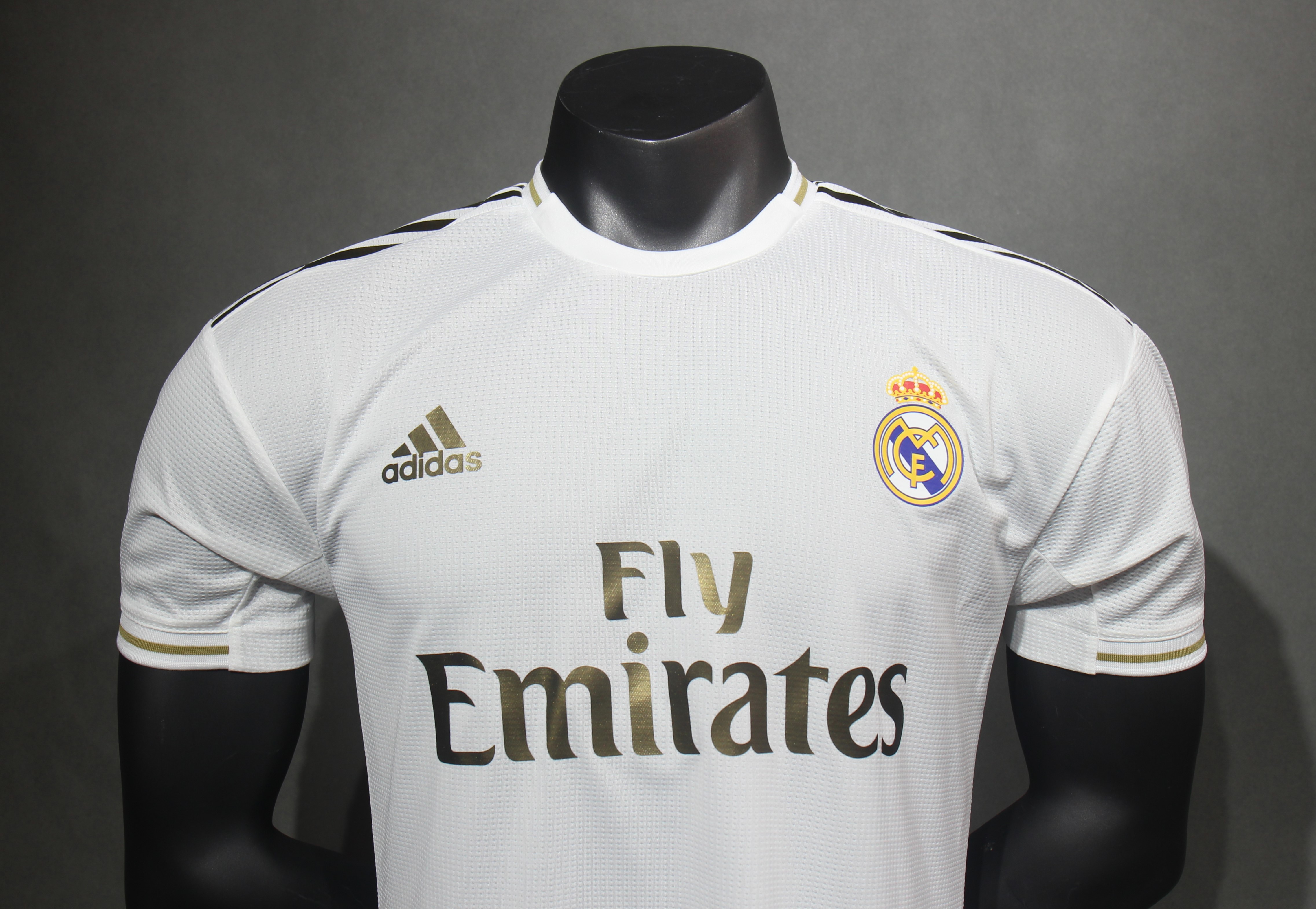19-20 Real Madrid Home Retro Jersey Player version - view 6