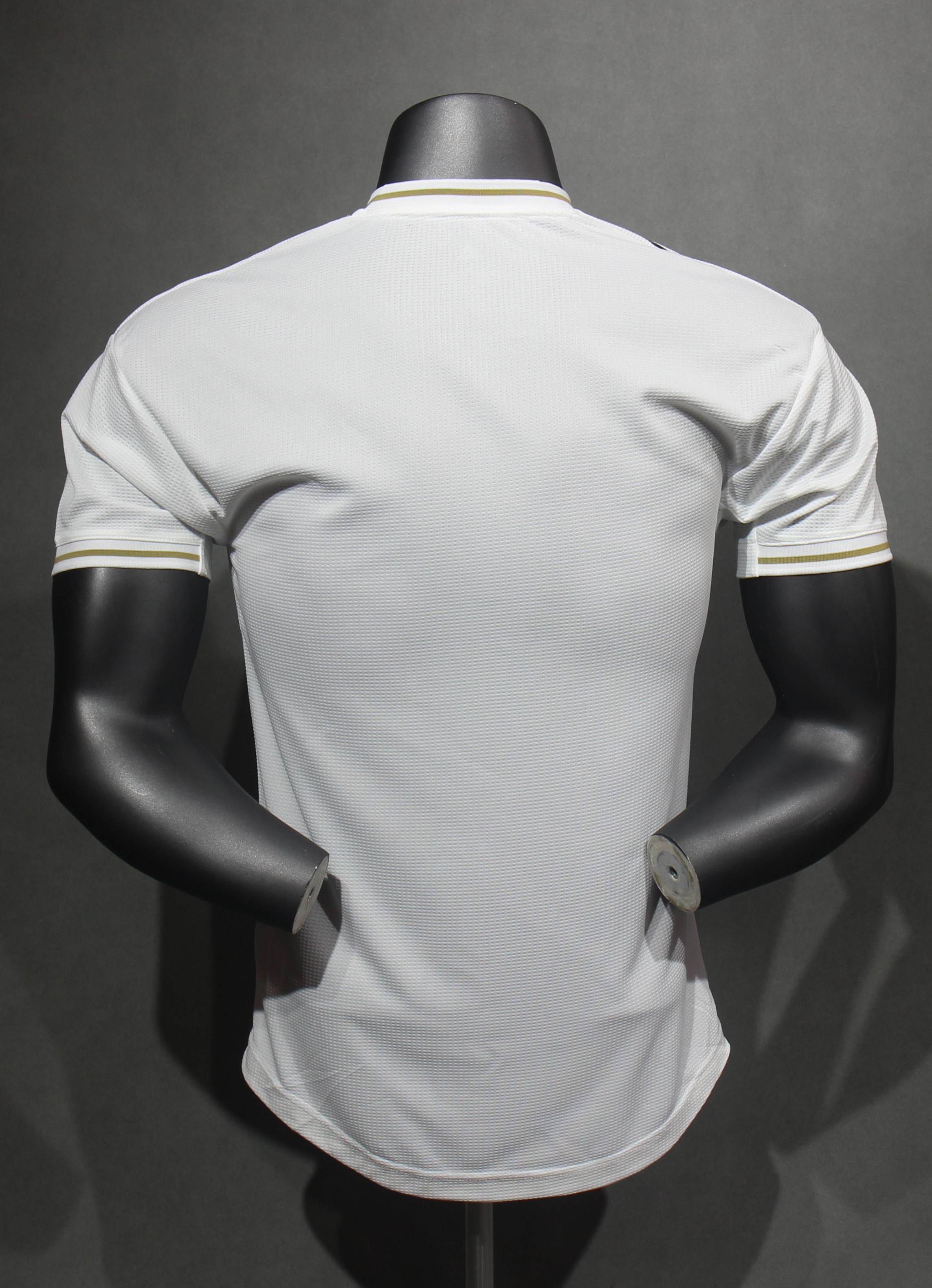 19-20 Real Madrid Home Retro Jersey Player version - view 7