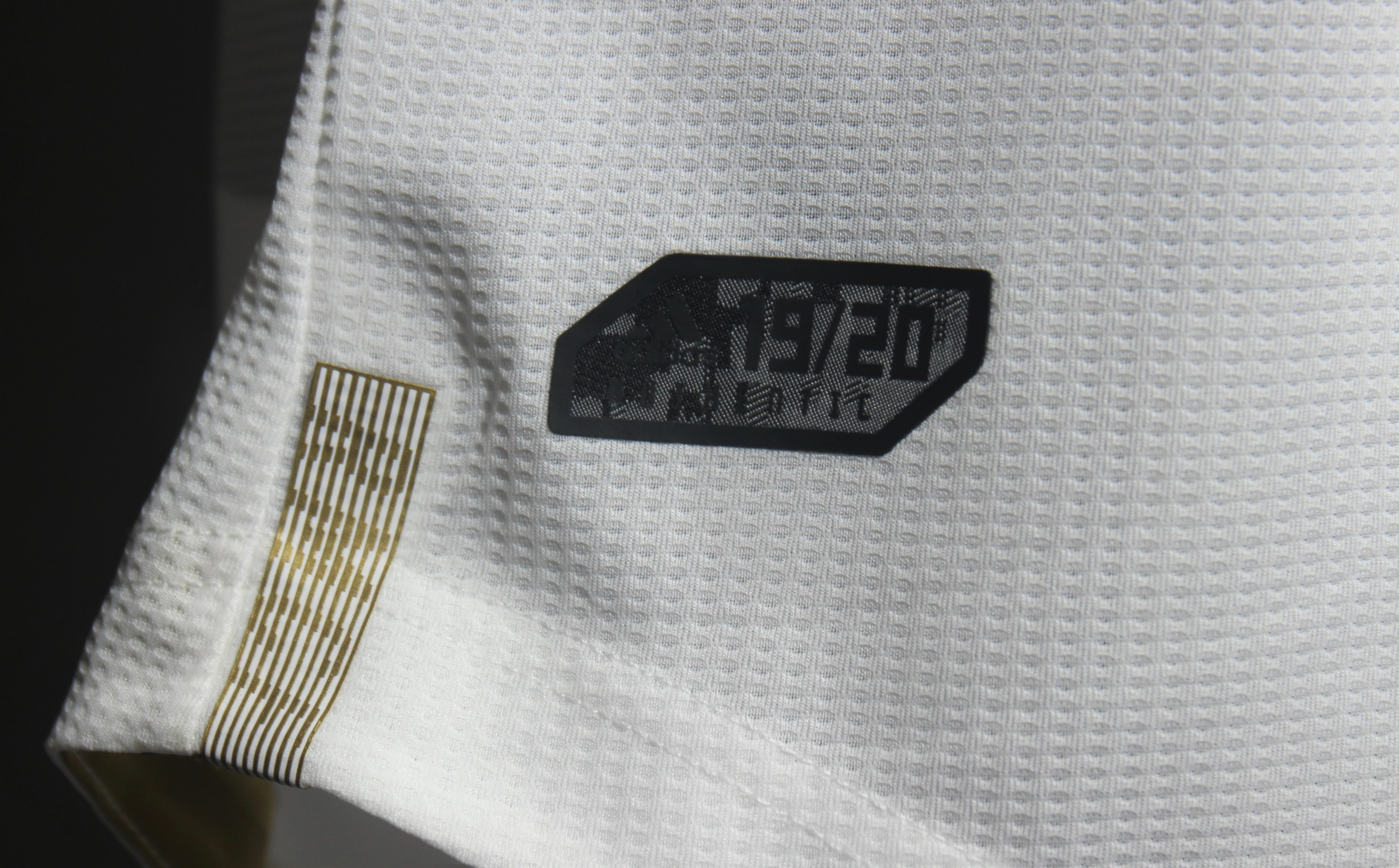 19-20 Real Madrid Home Retro Jersey Player version - view 9