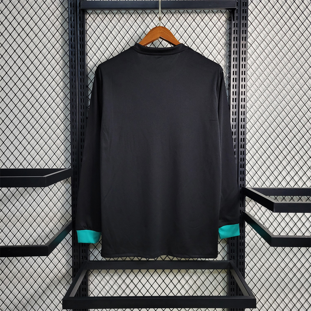 17-18 Real Madrid Away Retro Jersey Long Sleeve - view 11