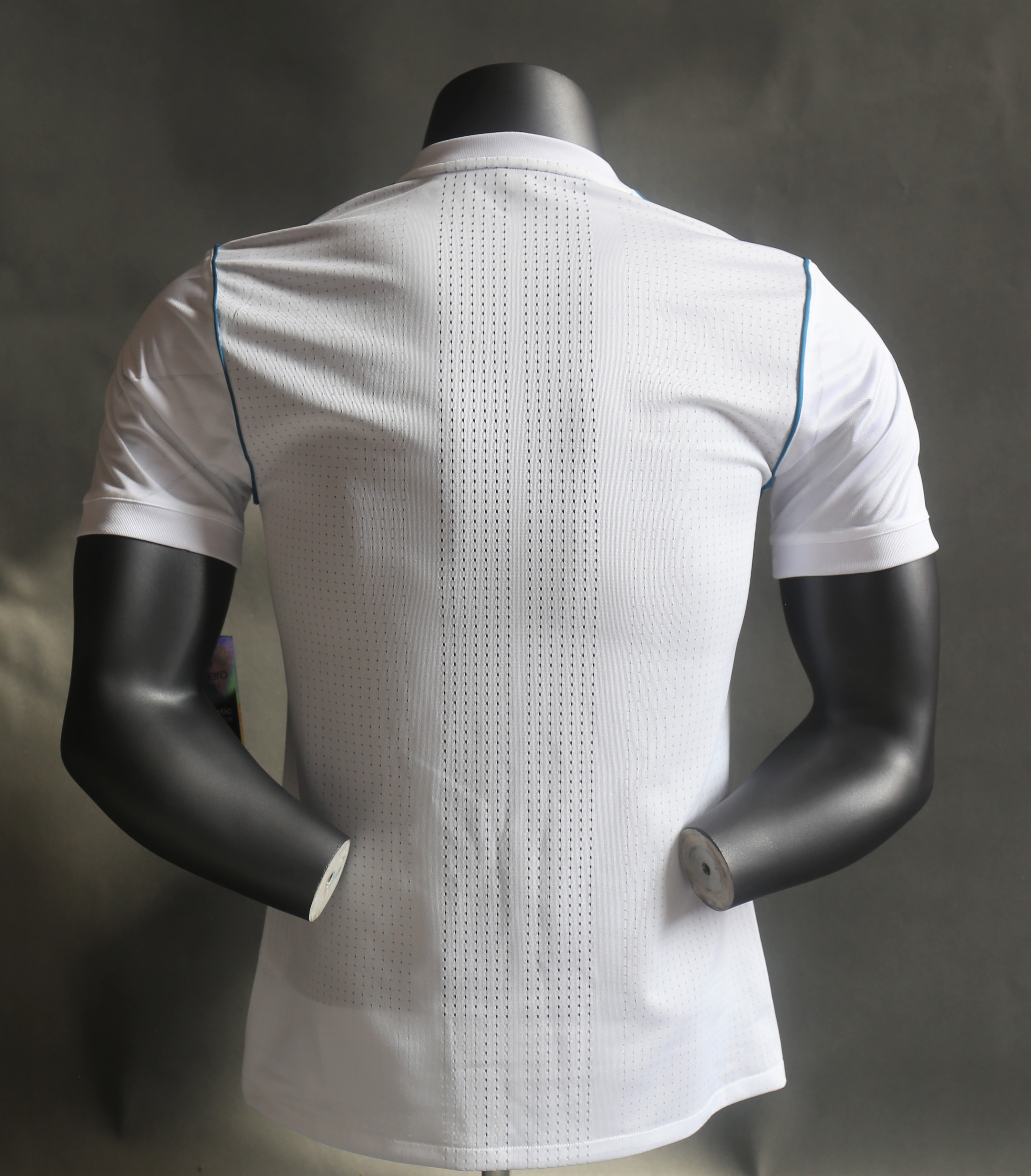 17-18 Real Madrid Home Retro Jersey Player Version - view 3