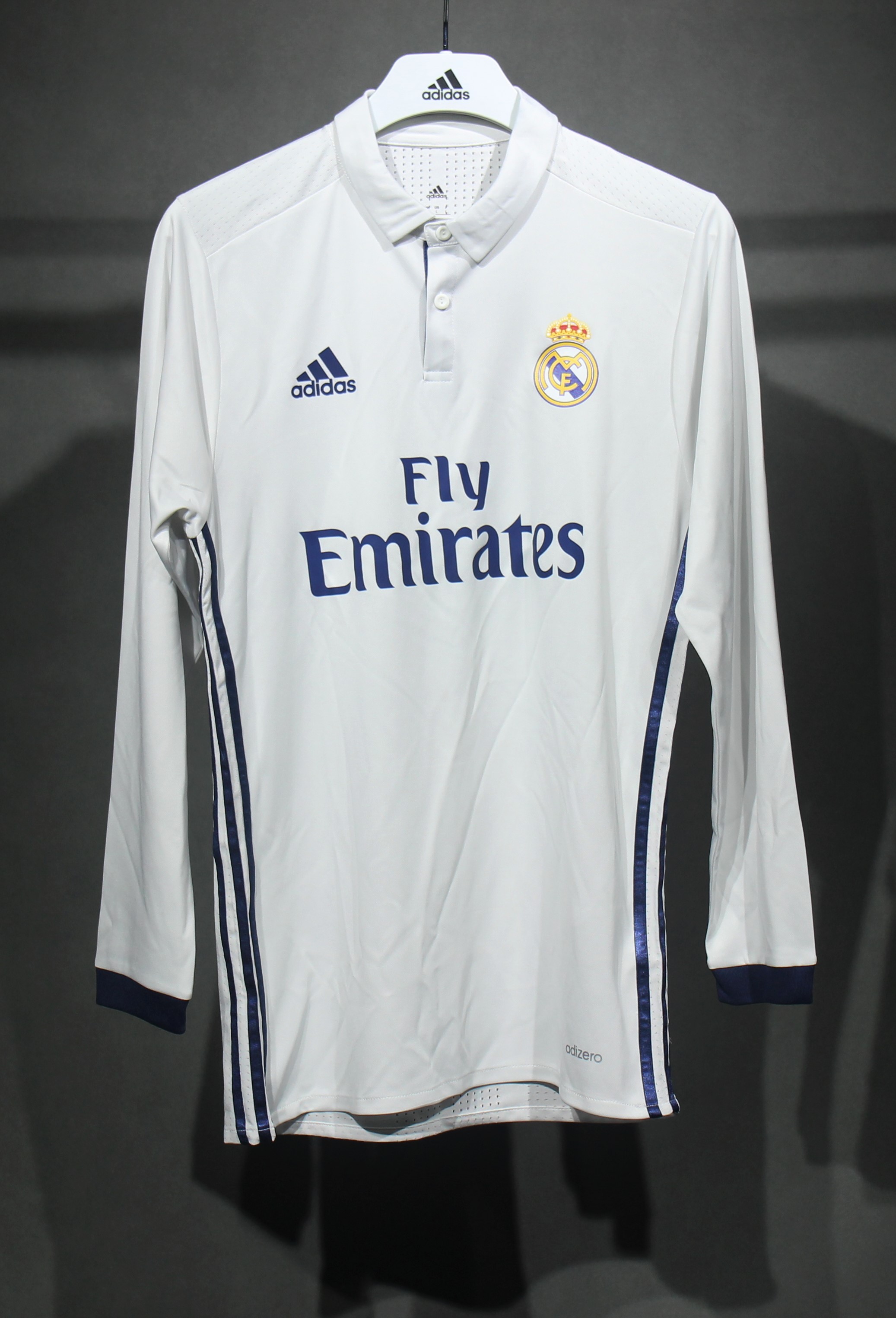 16-17 Real Madrid Home Retro Jersey Player Version Long Sleeve - view 4