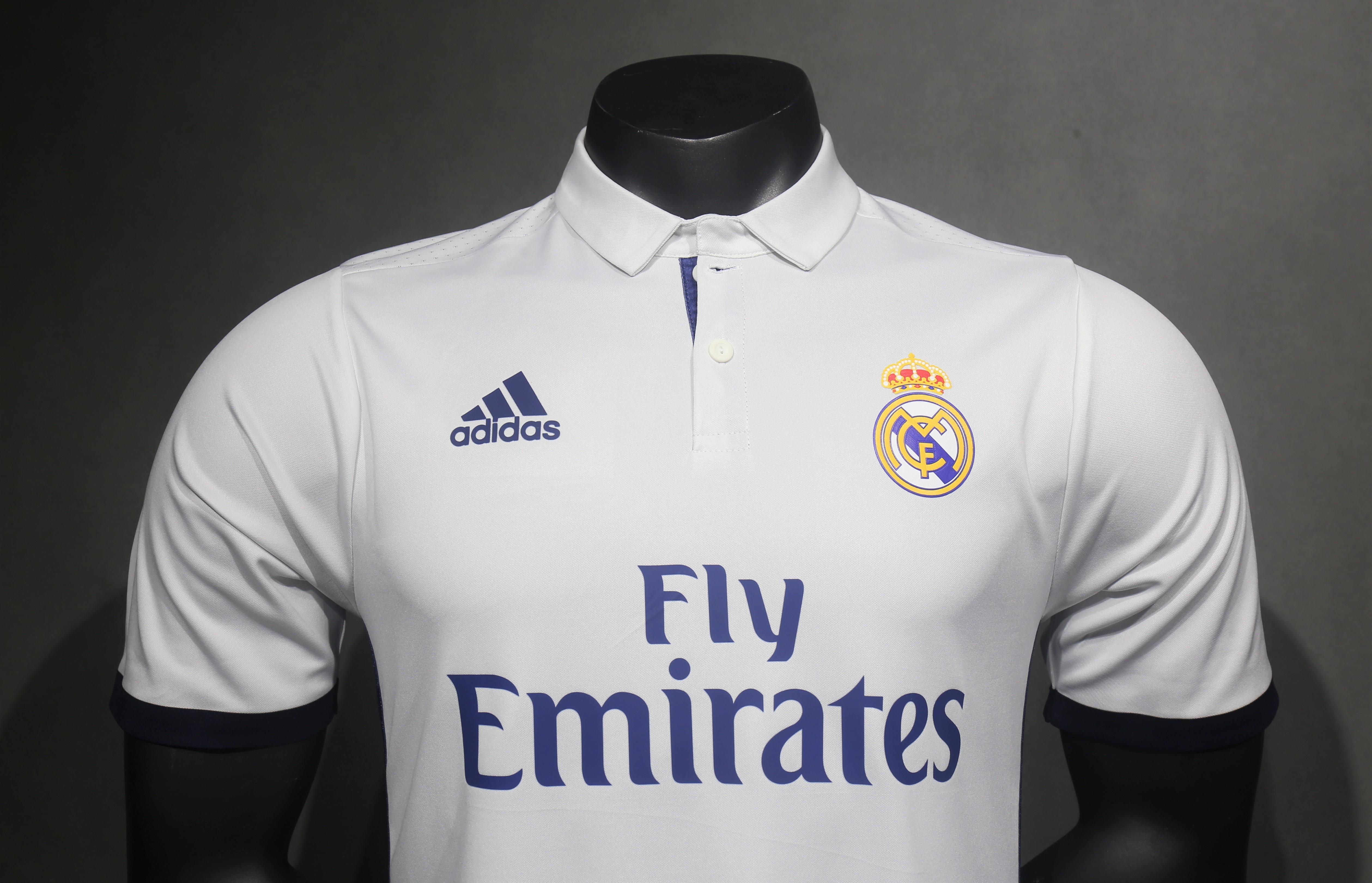 16-17 Real Madrid Home Retro Jersey Player Version - view 12