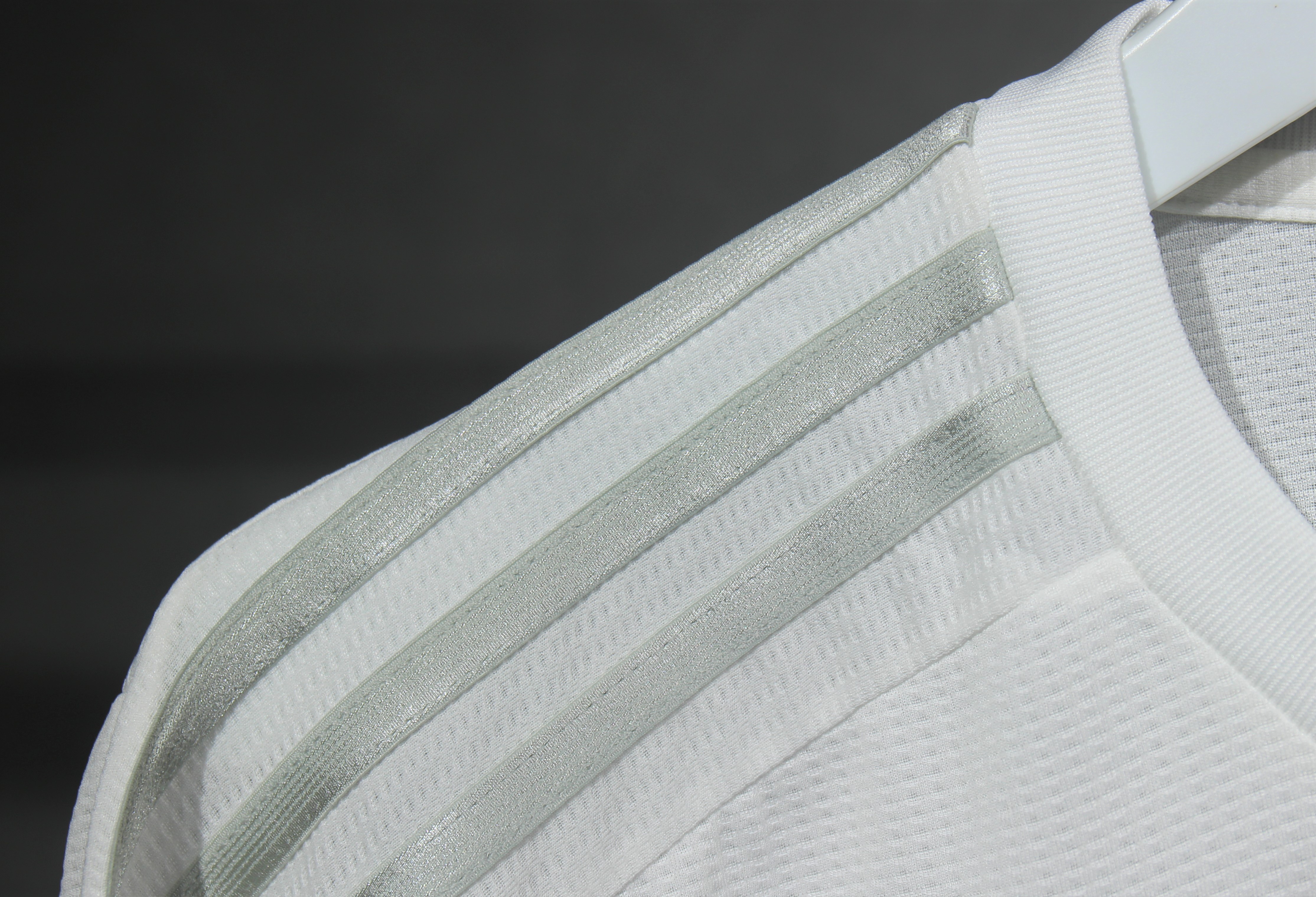 2015-16 Real Madrid Home Retro Jersey Player Version Long Sleeve - view 5