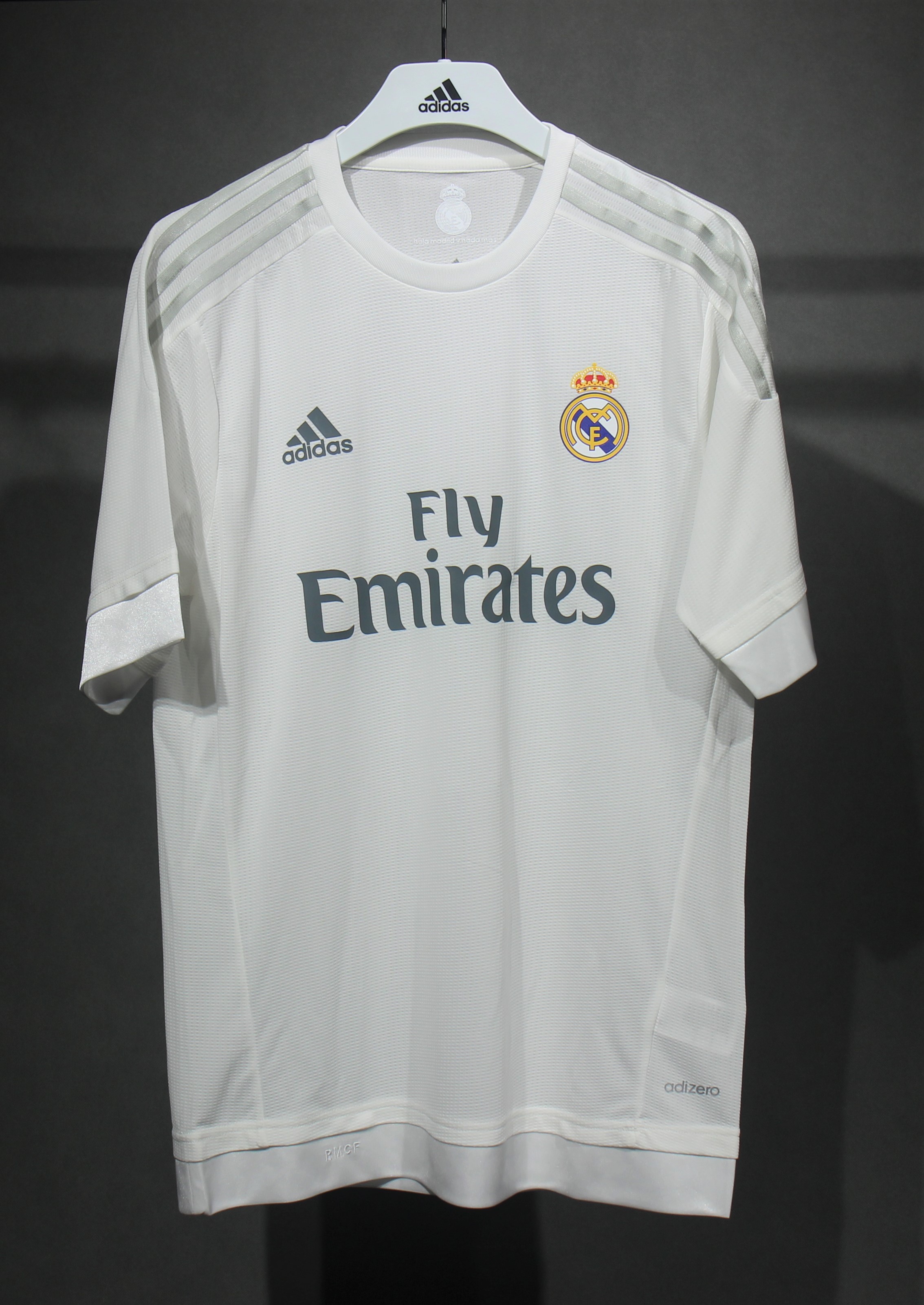 2015-16 Real Madrid Home Retro Jersey Player Version - view 7