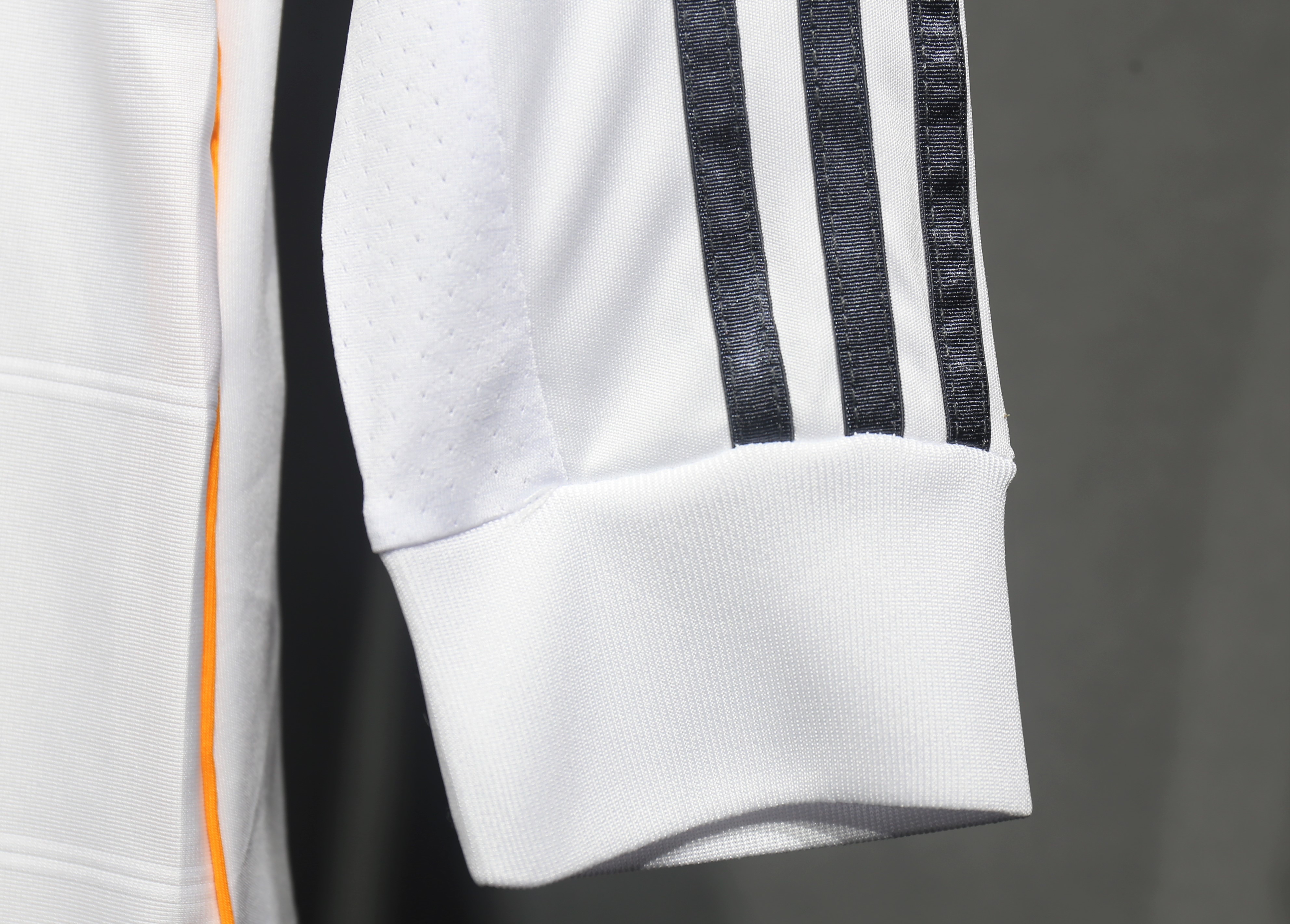 2013/14 Real Madrid Home Retro Jersey Player Version Long Sleeve - view 6
