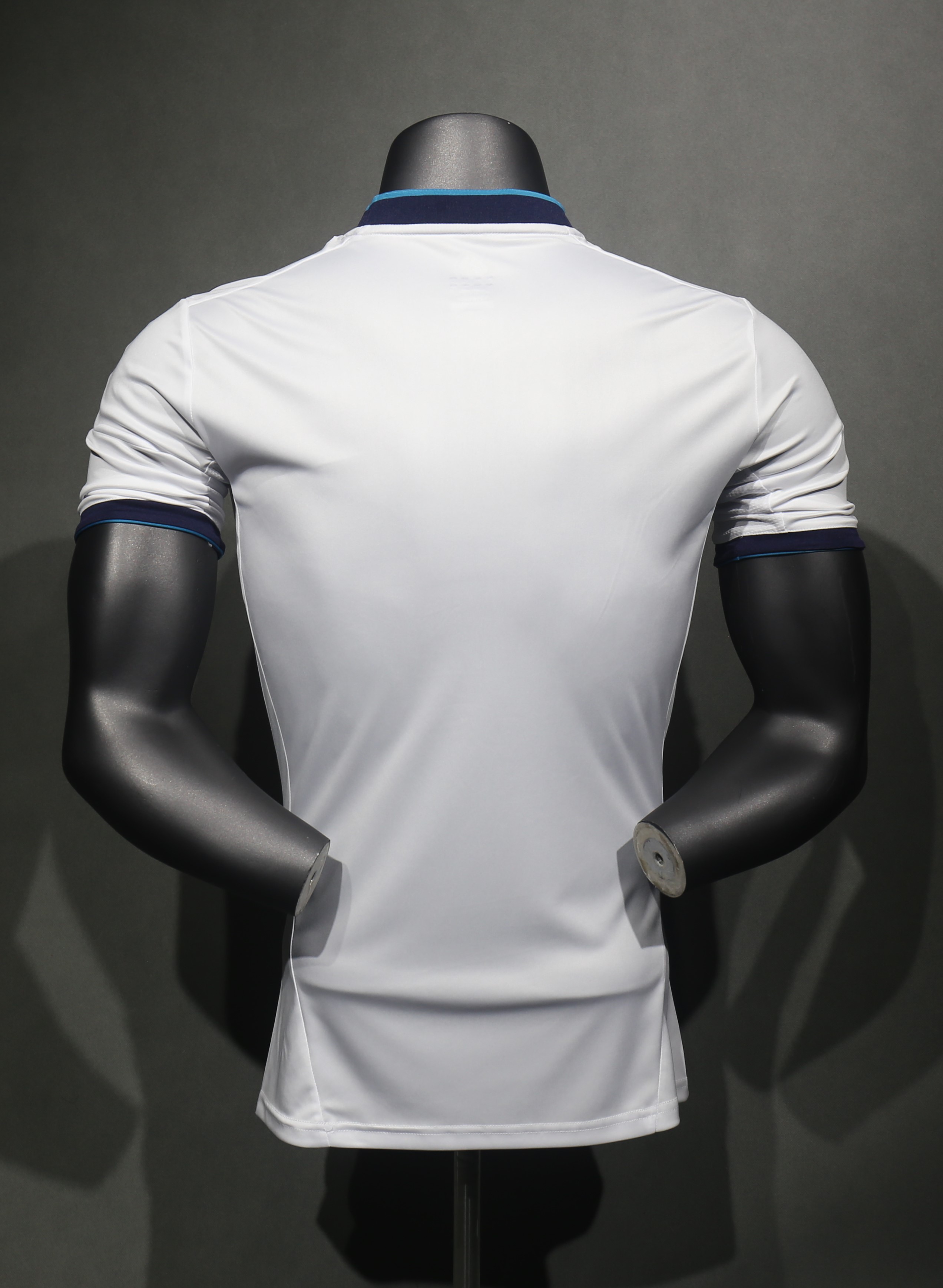 2012/13 Real Madrid Home Retro Jersey Player Version - view 6