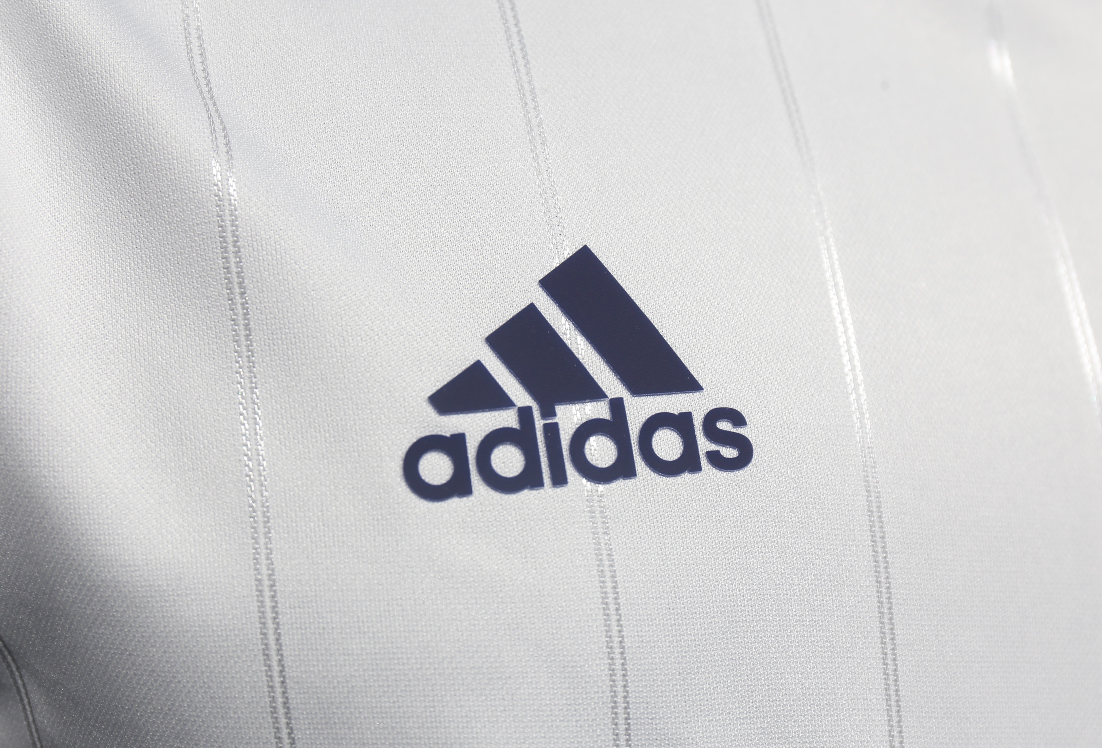 2012/13 Real Madrid Home Retro Jersey Player Version - view 7