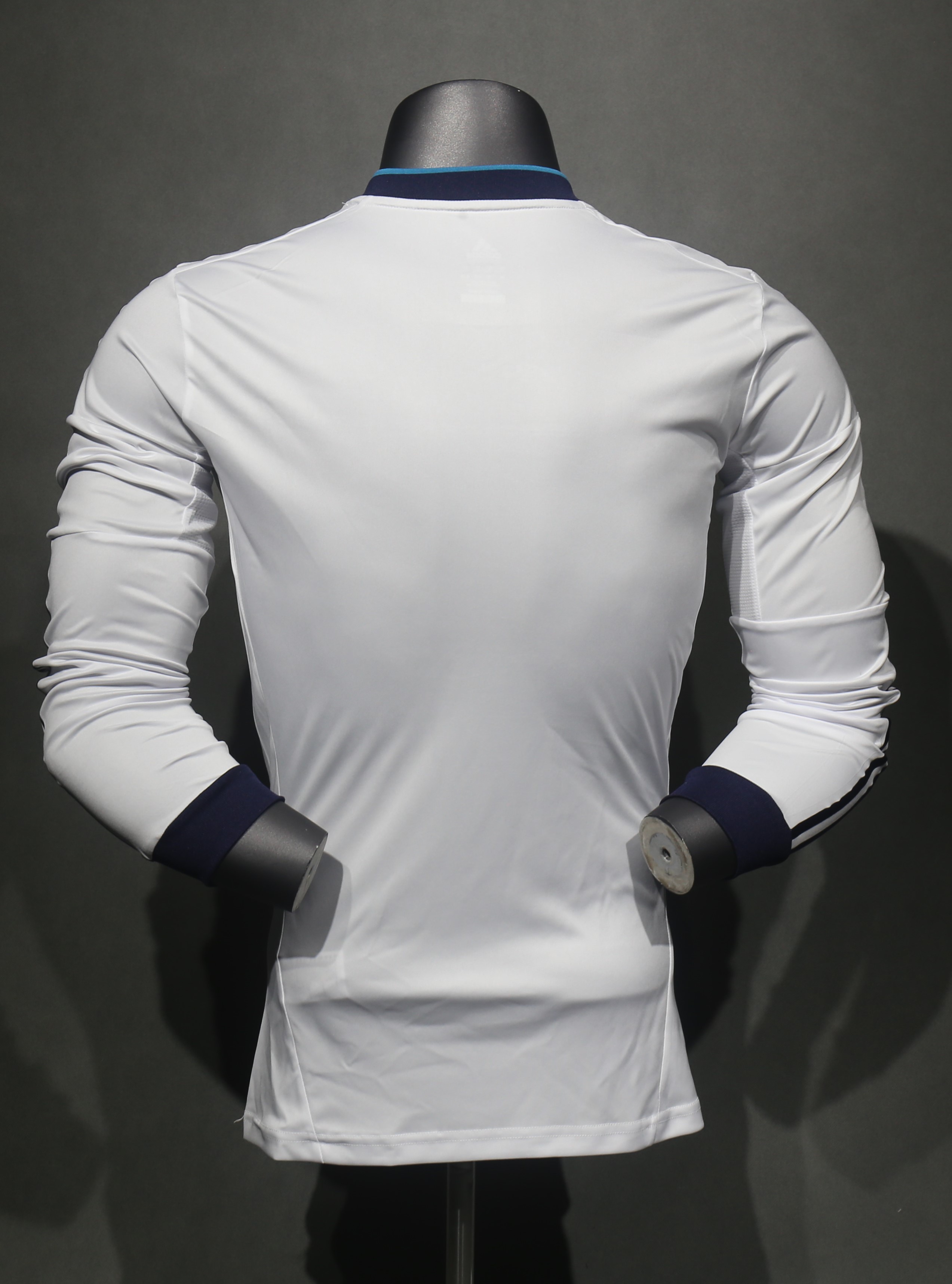 2012/13 Real Madrid Home Retro Jersey Player Version Long Sleeve - view 3