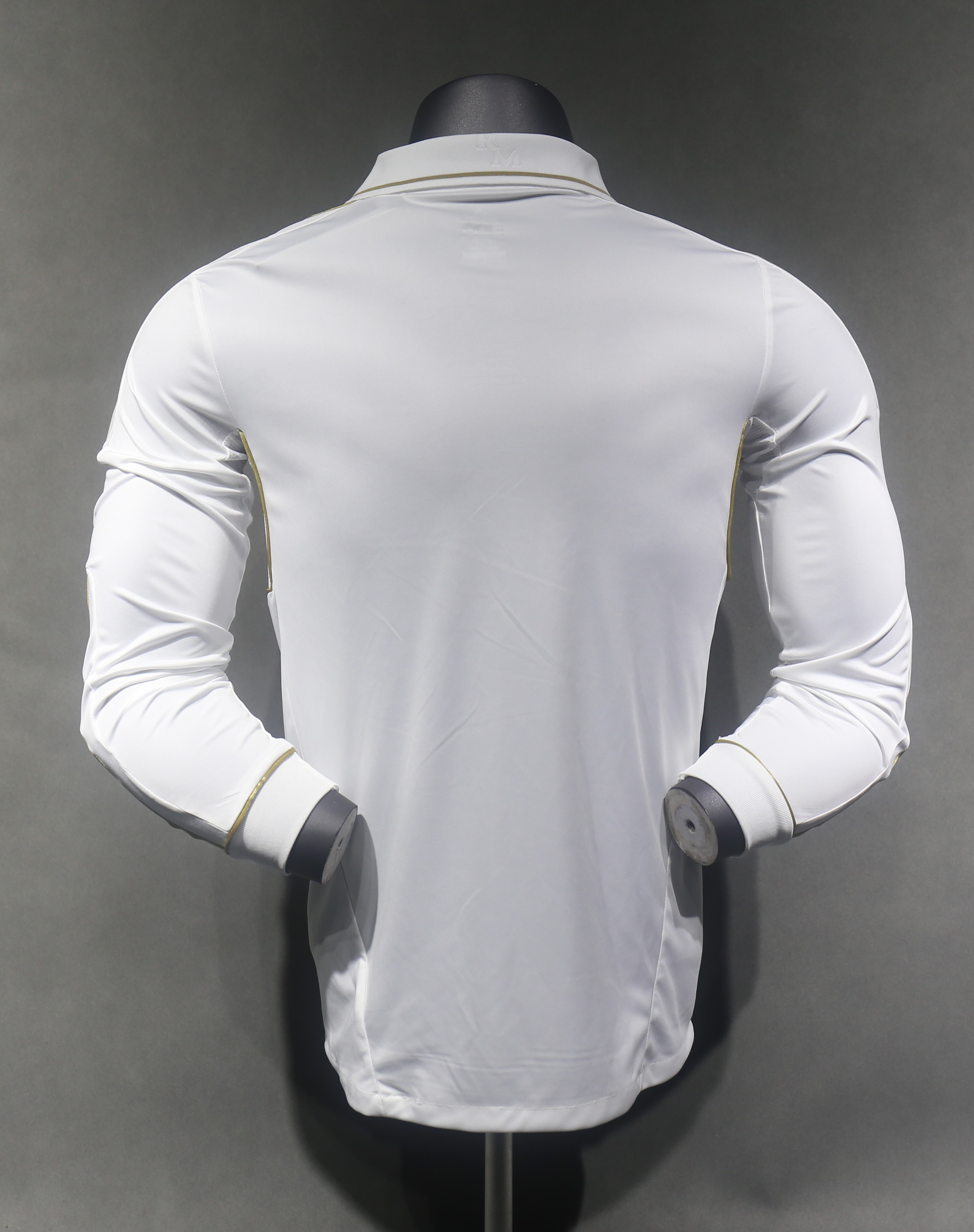 11-12 Real Madrid Home Retro Jersey Player Version Long Sleeve - view 3