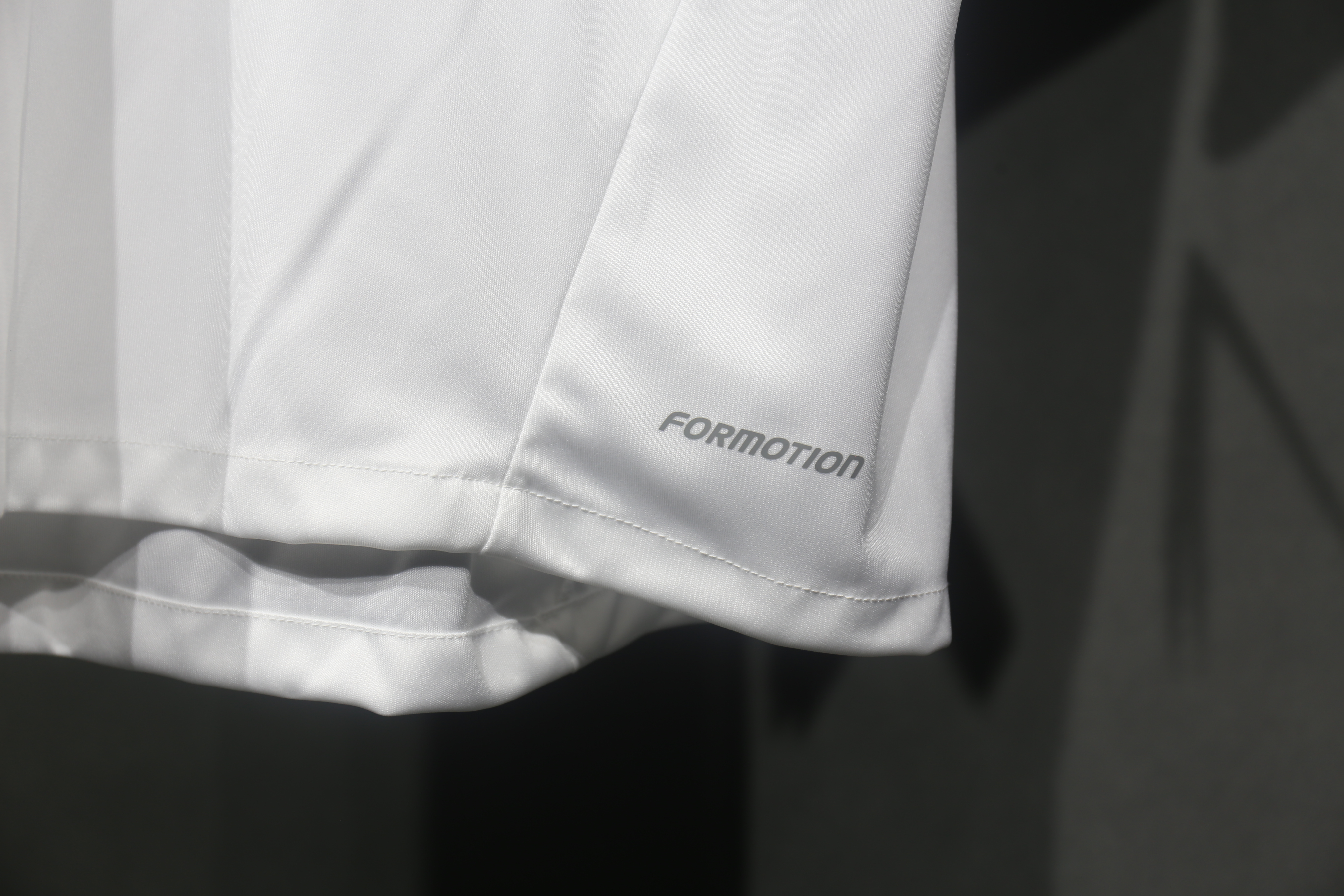 11-12 Real Madrid Home Retro Jersey Player Version - view 5