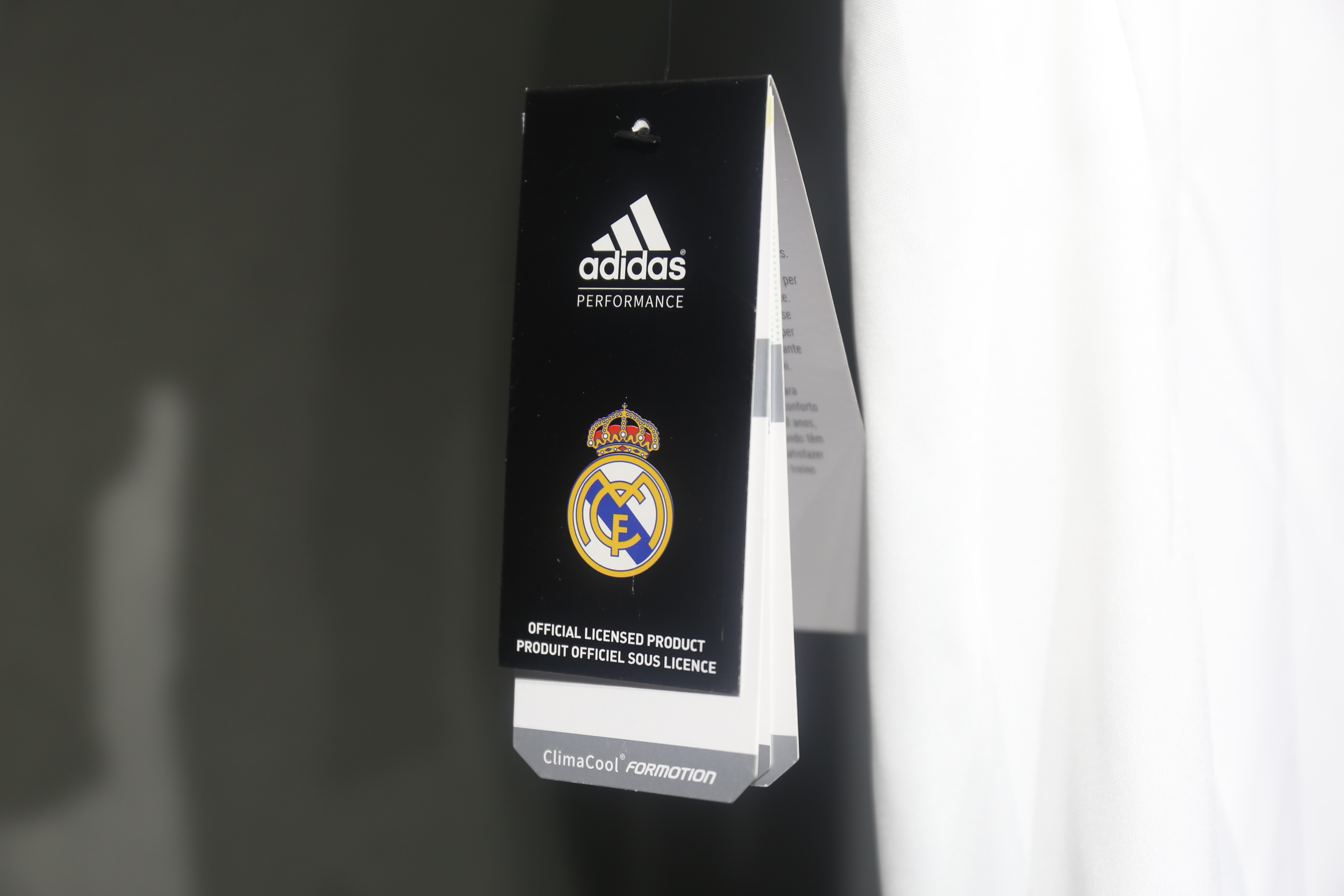 11-12 Real Madrid Home Retro Jersey Player Version - view 8