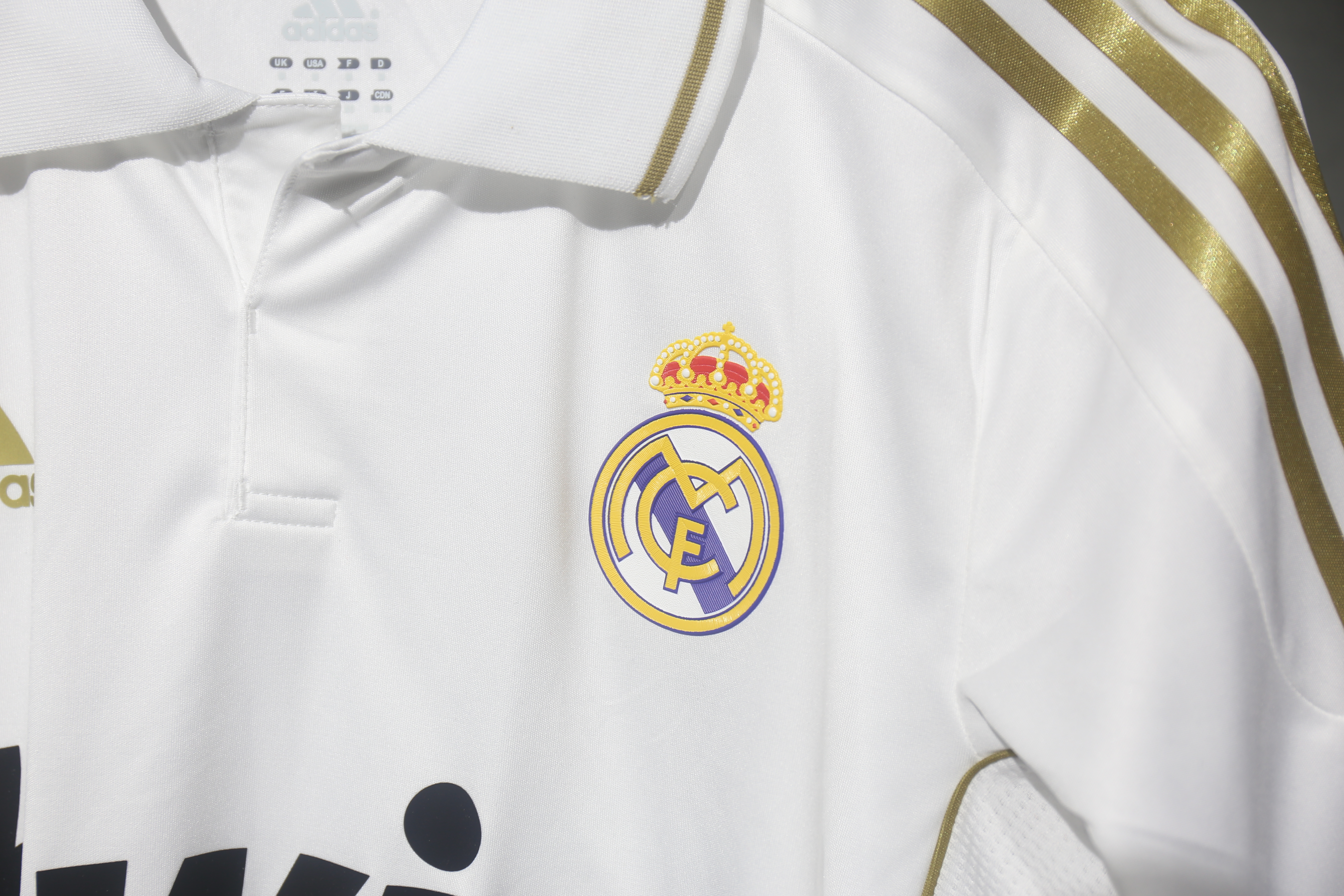 11-12 Real Madrid Home Retro Jersey Player Version - view 10