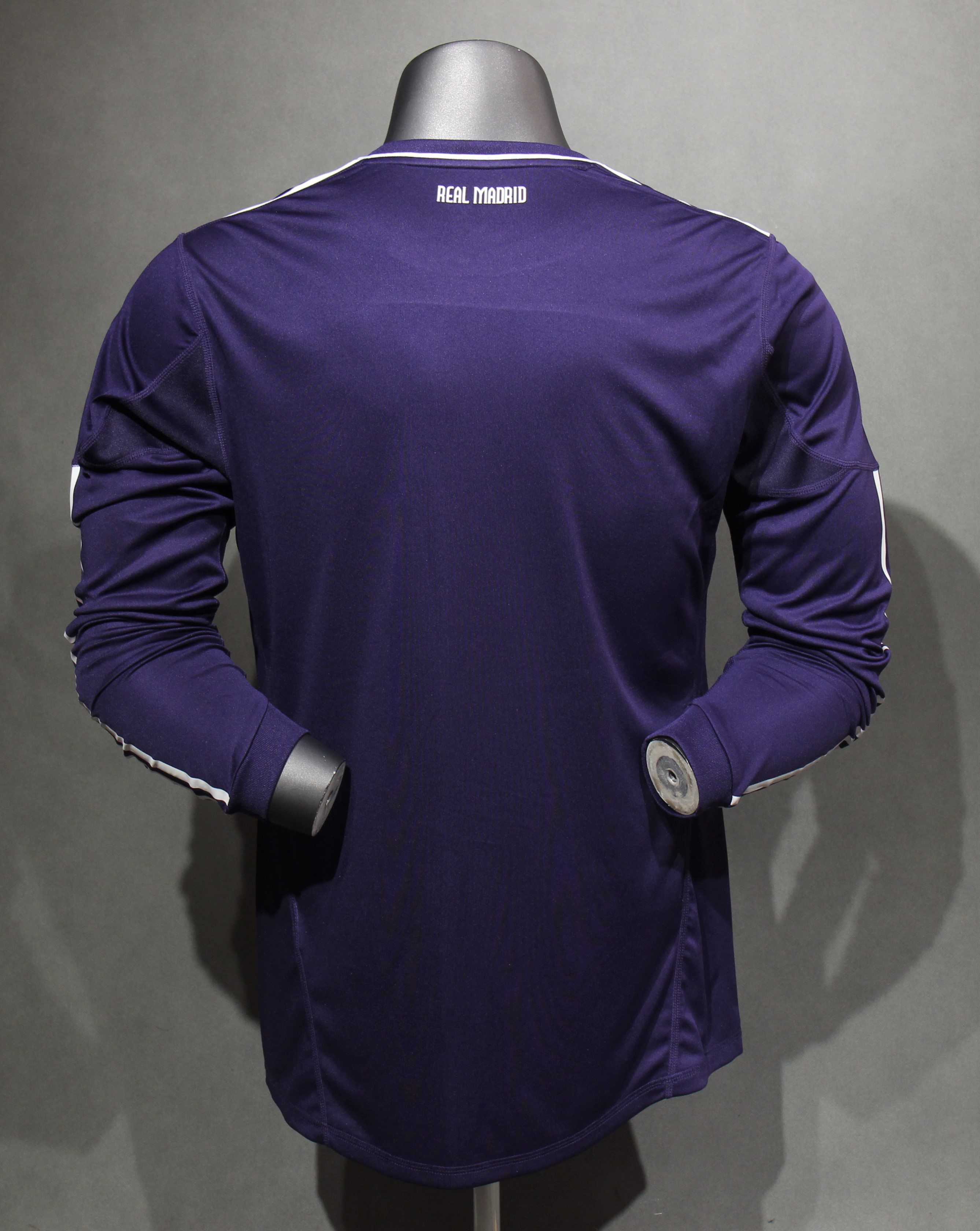 2010/11 Real Madrid Third Away Retro Jersey Player Version Long Sleeve - view 3