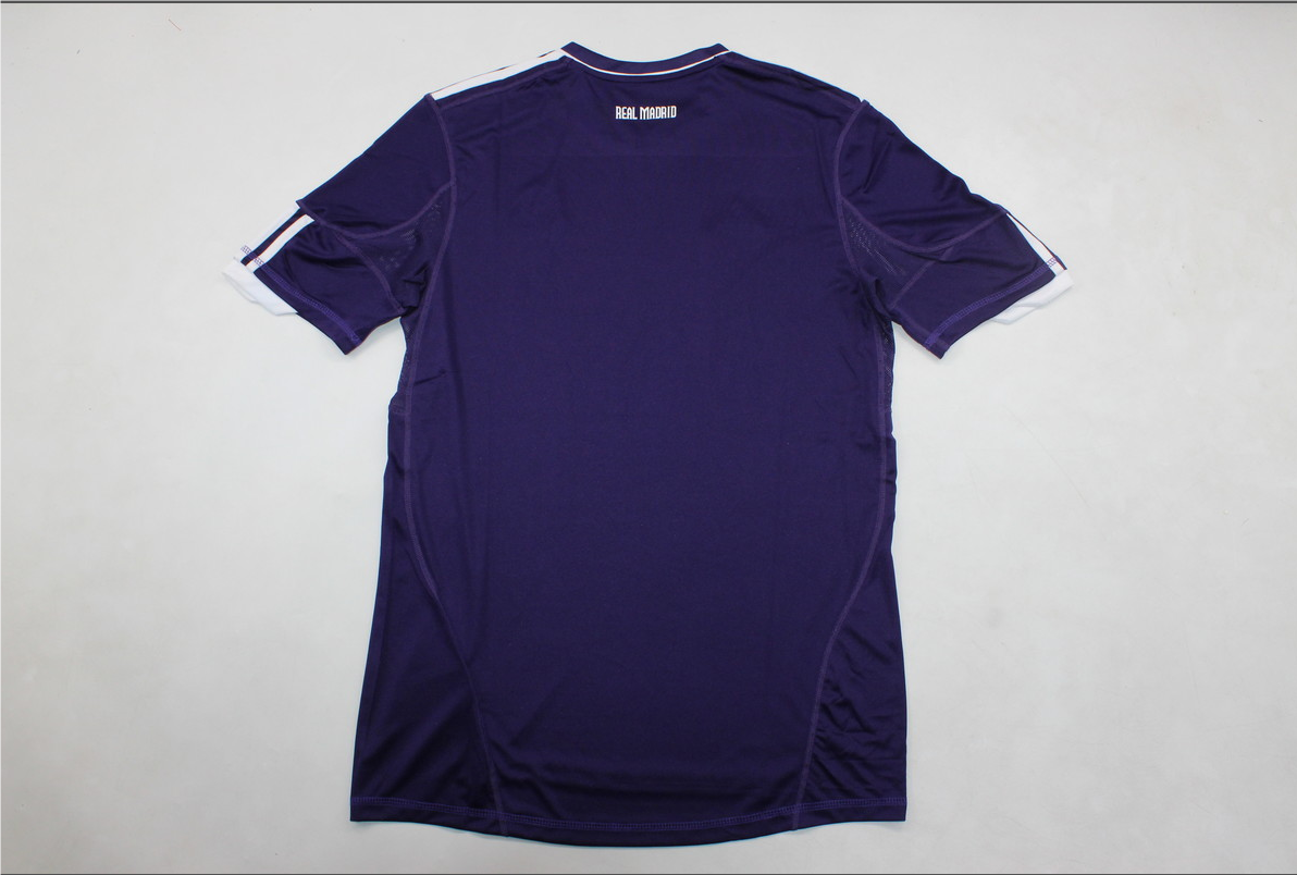 2010/11 Real Madrid Third Away Retro Jersey - view 3