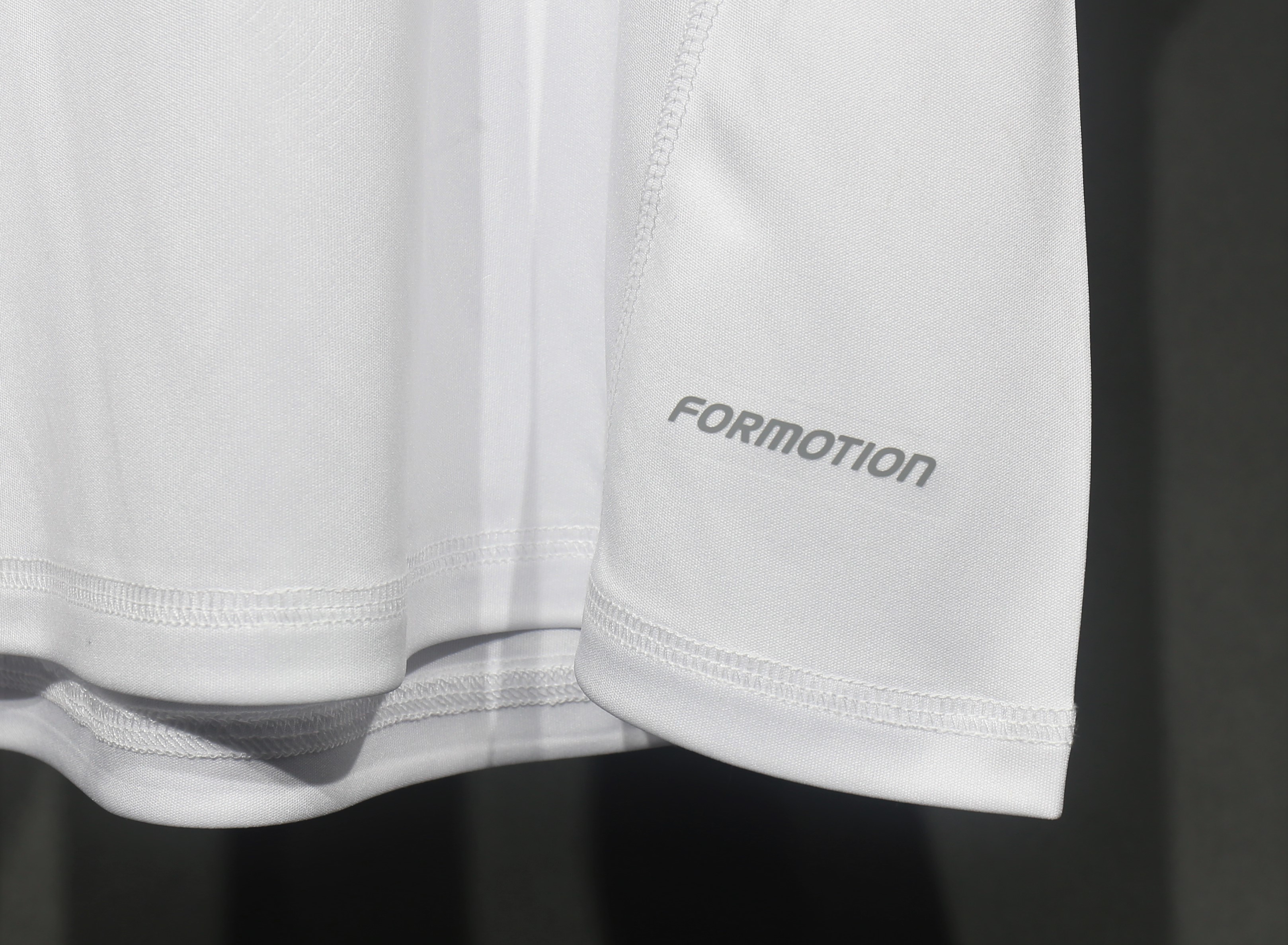 2010/11 Real Madrid Home Retro Jersey Player Version Long Sleeve - view 6