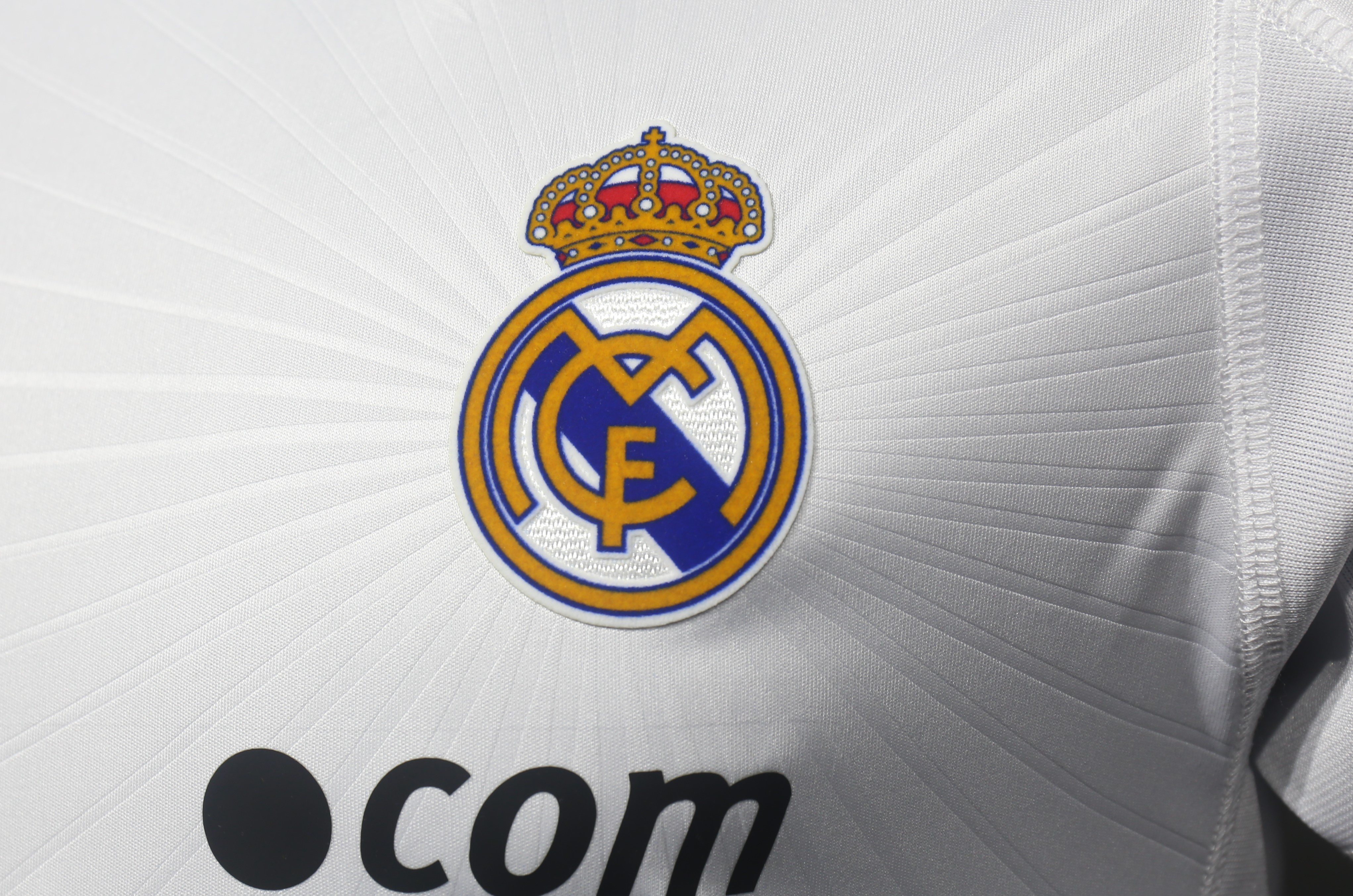 2010/11 Real Madrid Home Retro Jersey Player Version - view 8