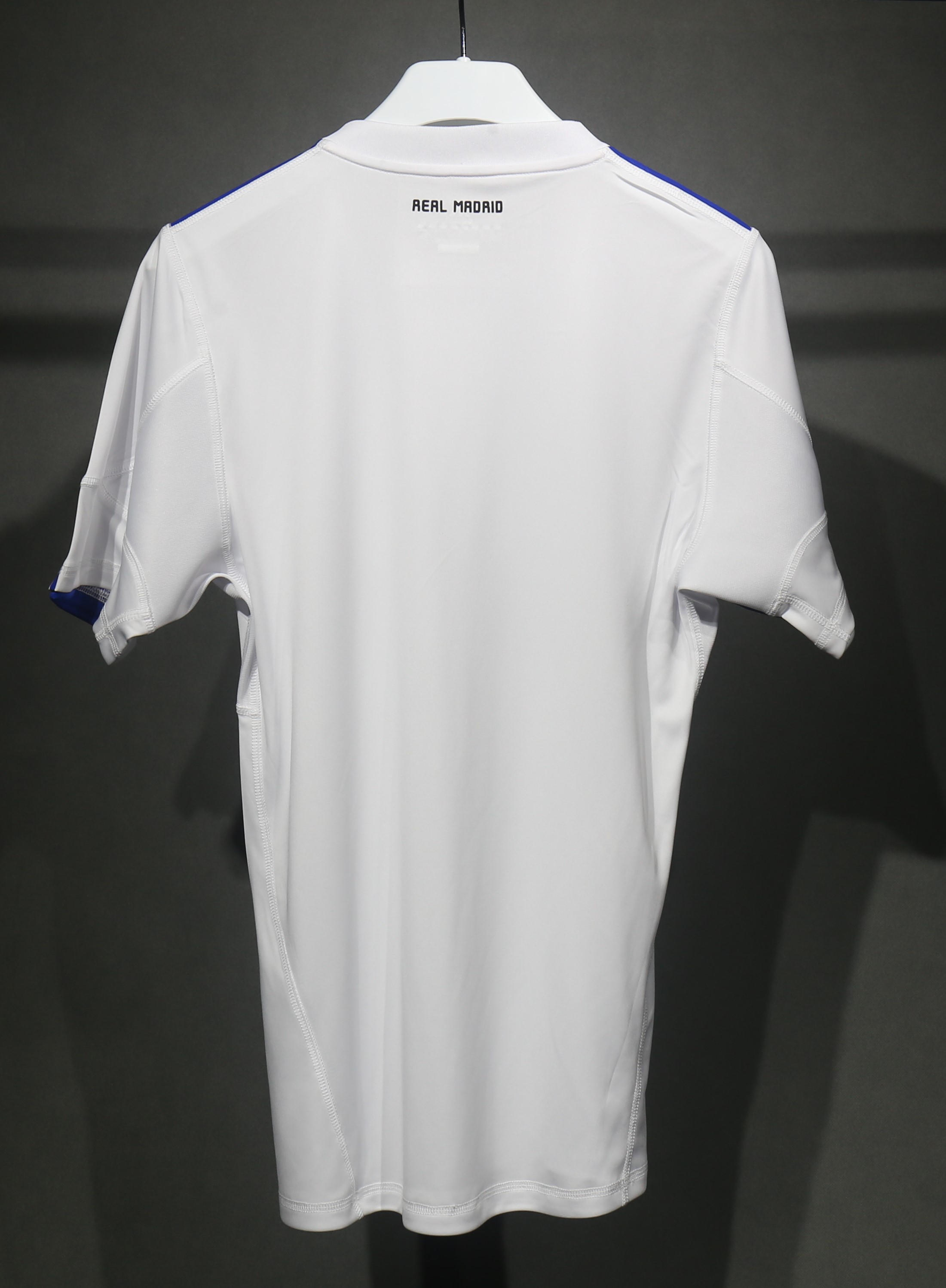 2010/11 Real Madrid Home Retro Jersey Player Version - view 9