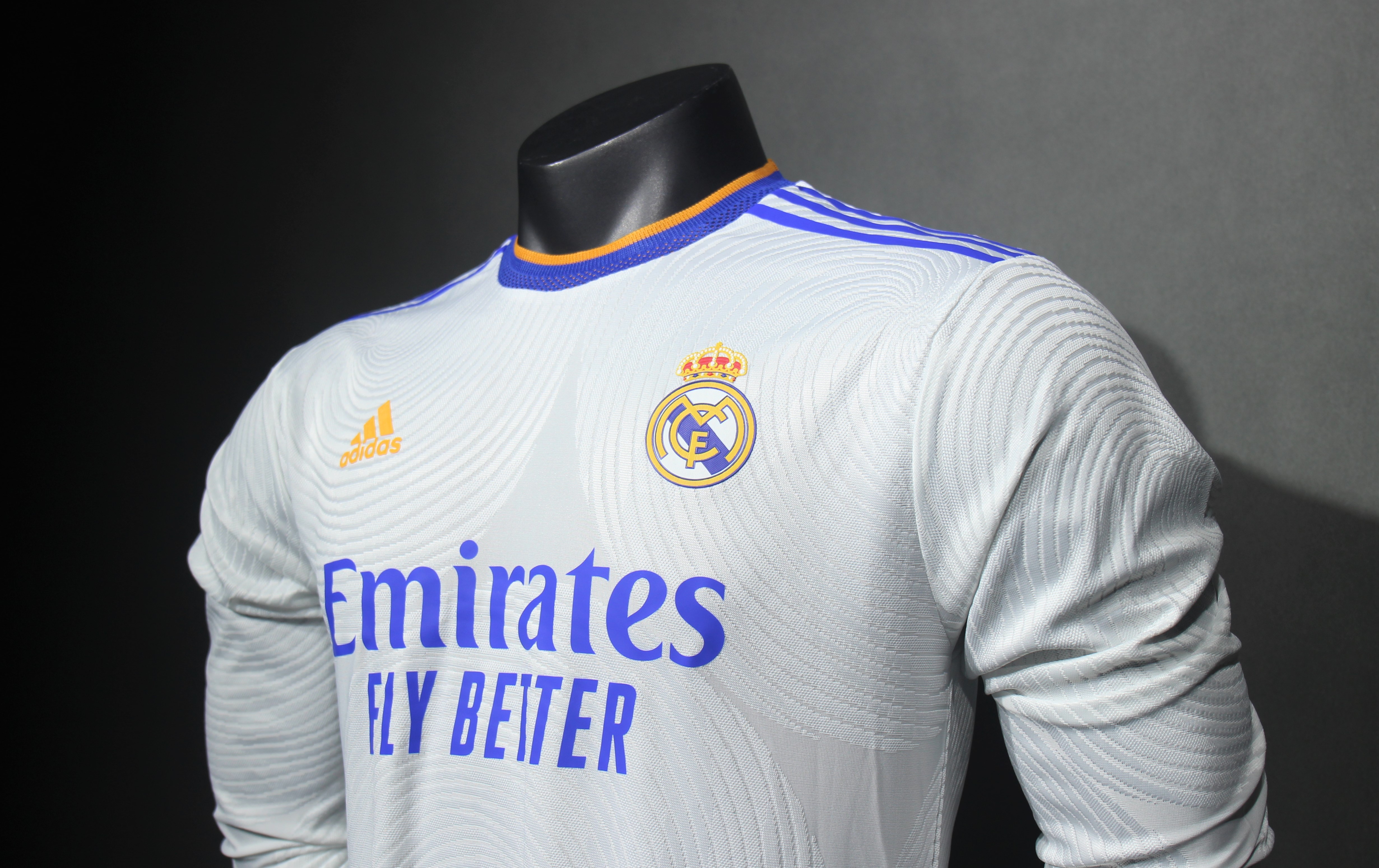 21-22 Real Madrid Home Soccer Jersey Retro Player Version Long Sleeve - view 10