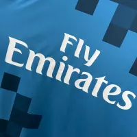 17-18 Real Madrid Second Away Retro Jersey - view 5