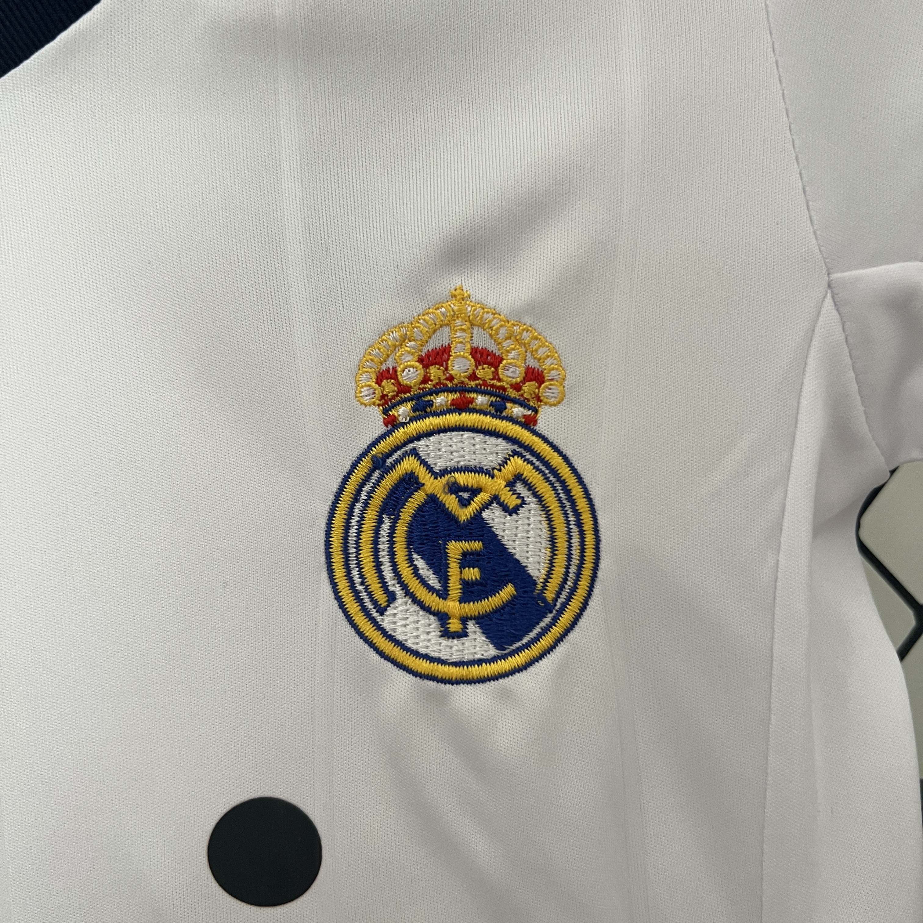 2012-13 Real Madrid Home Retro Kids Kit Jersey+Shorts - view 5