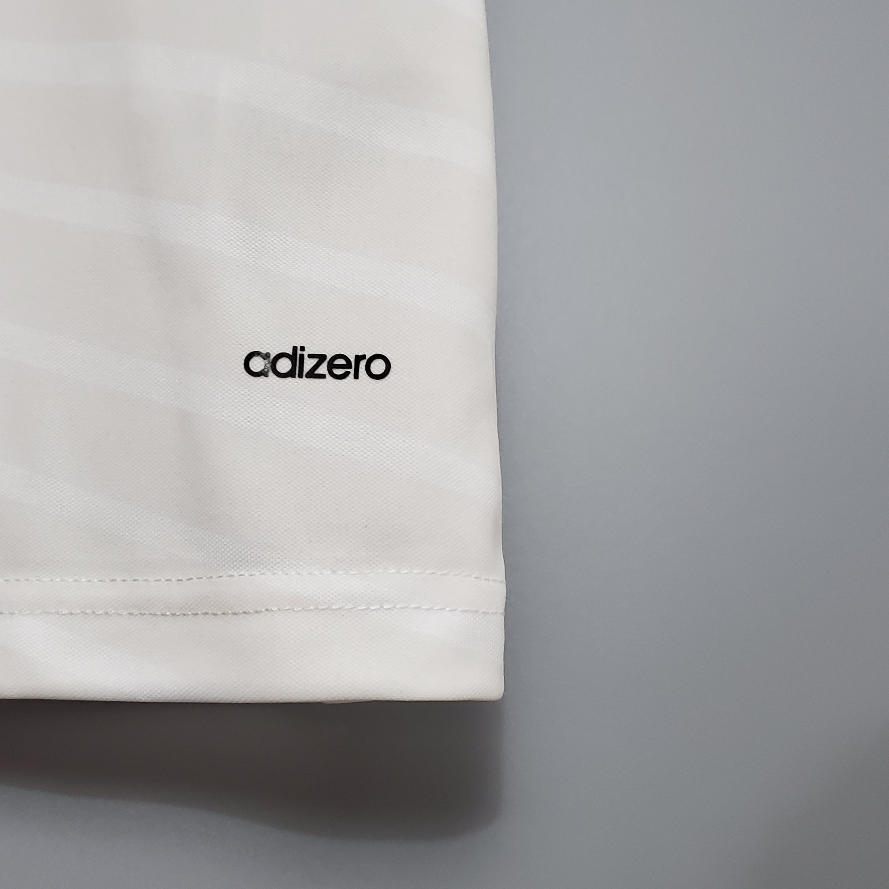 2014/15 Real Madrid Home Retro Jersey - view 9