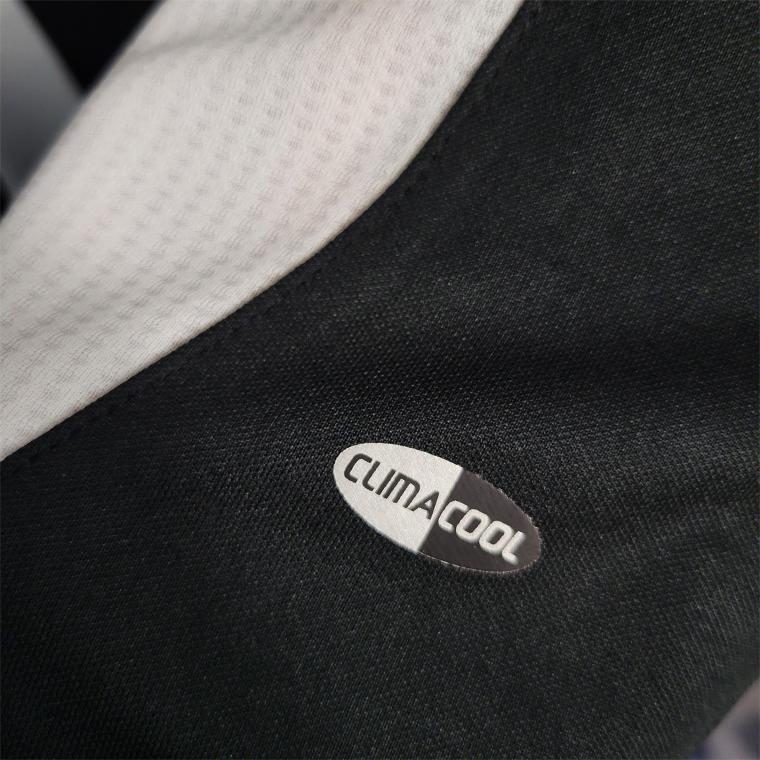 2006/07 Real Madrid Away Retro Jersey Long Sleeve - view 10