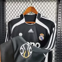 2006/07 Real Madrid Away Retro Jersey Long Sleeve - view 6