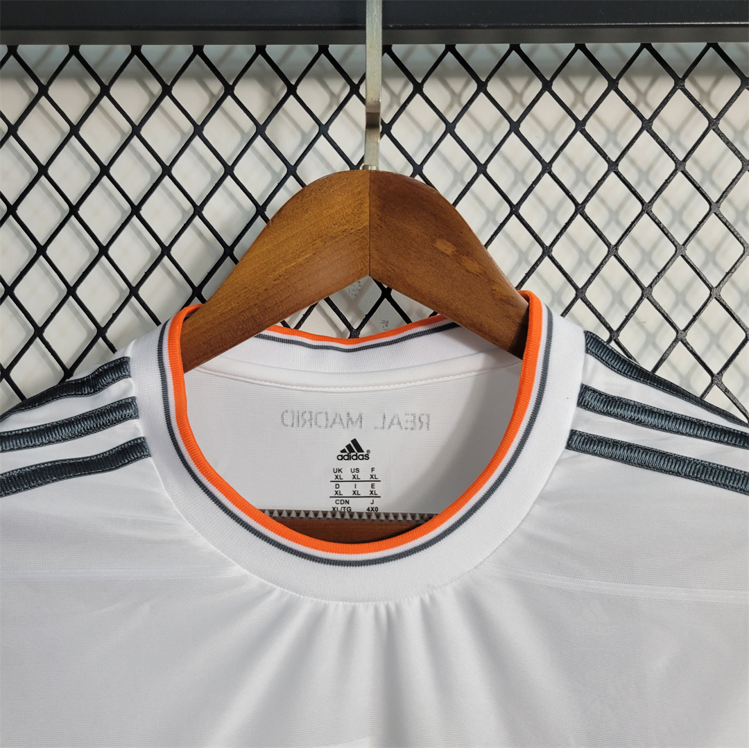2013/14 Real Madrid Home Retro Jersey - view 6