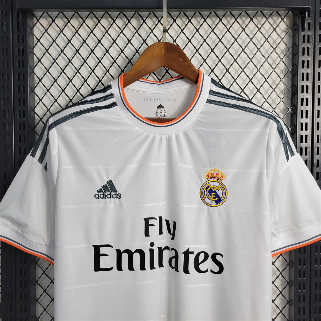 2013/14 Real Madrid Home Retro Jersey - view 7