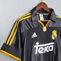 1998-99 Real Madrid Away Retro Jersey - view 5