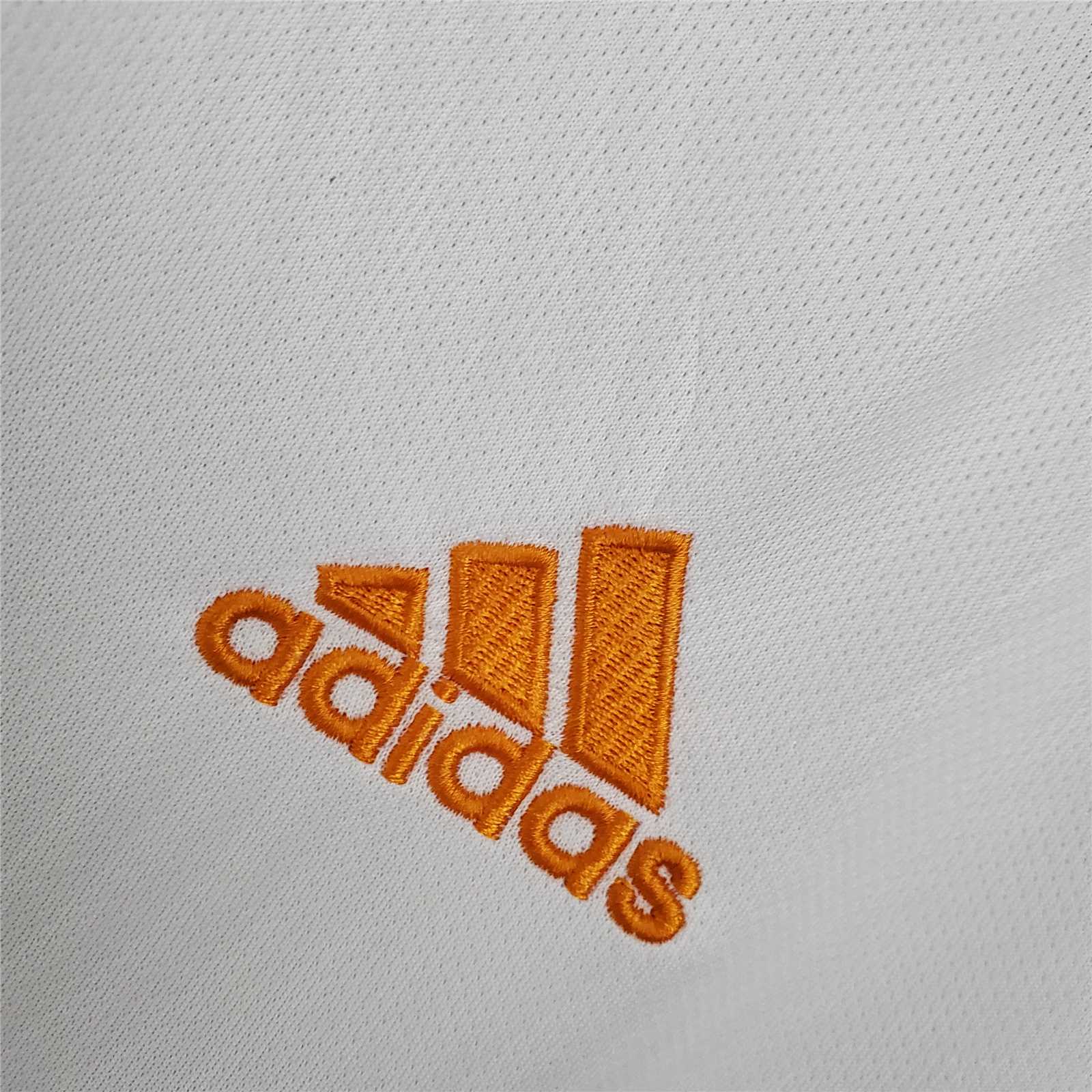21-22 Real Madrid Home Soccer Jersey - view 7