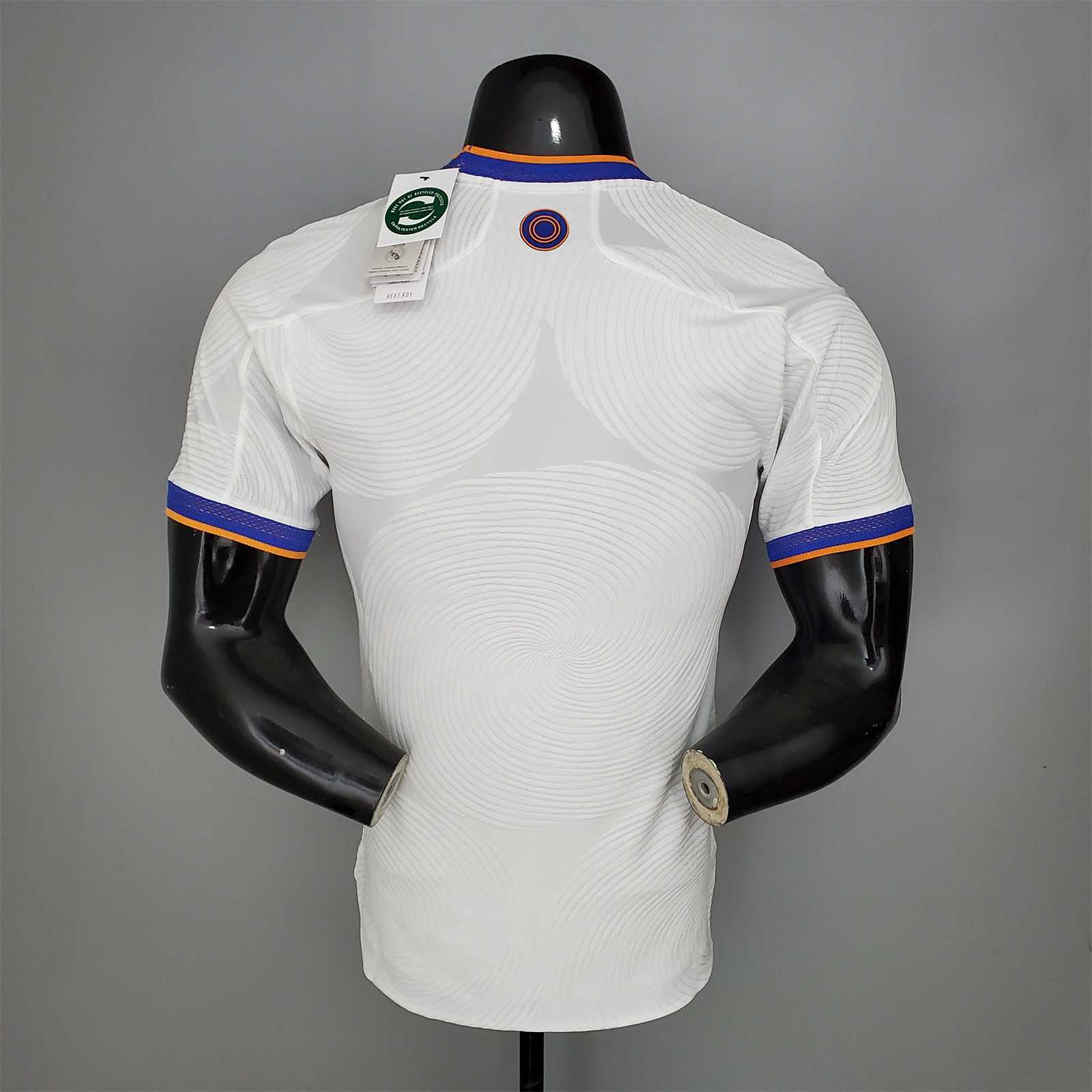 21-22 Real Madrid Home Soccer Jersey Player Version - view 3