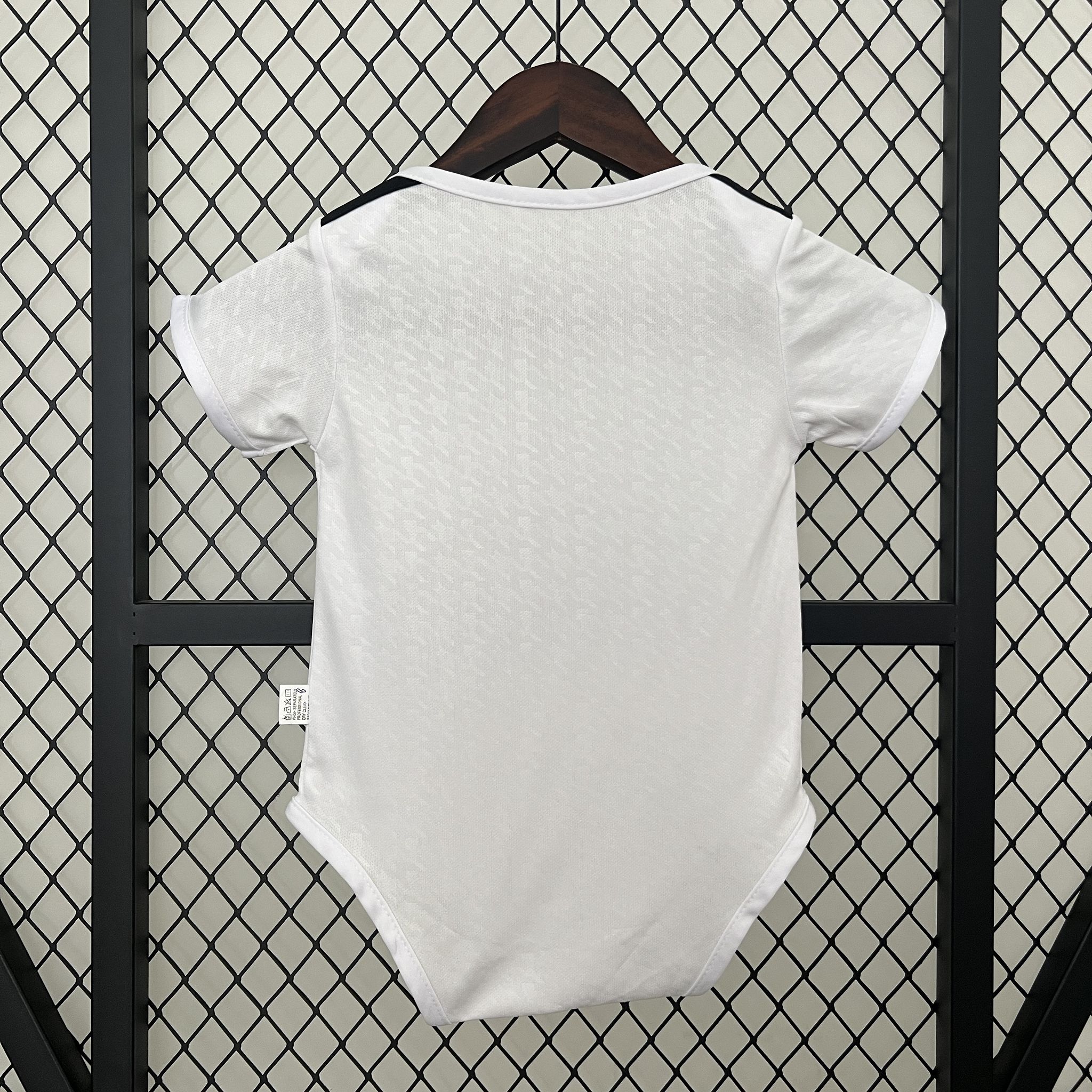 24-25 Real Madrid Home Baby Shirt - view 3