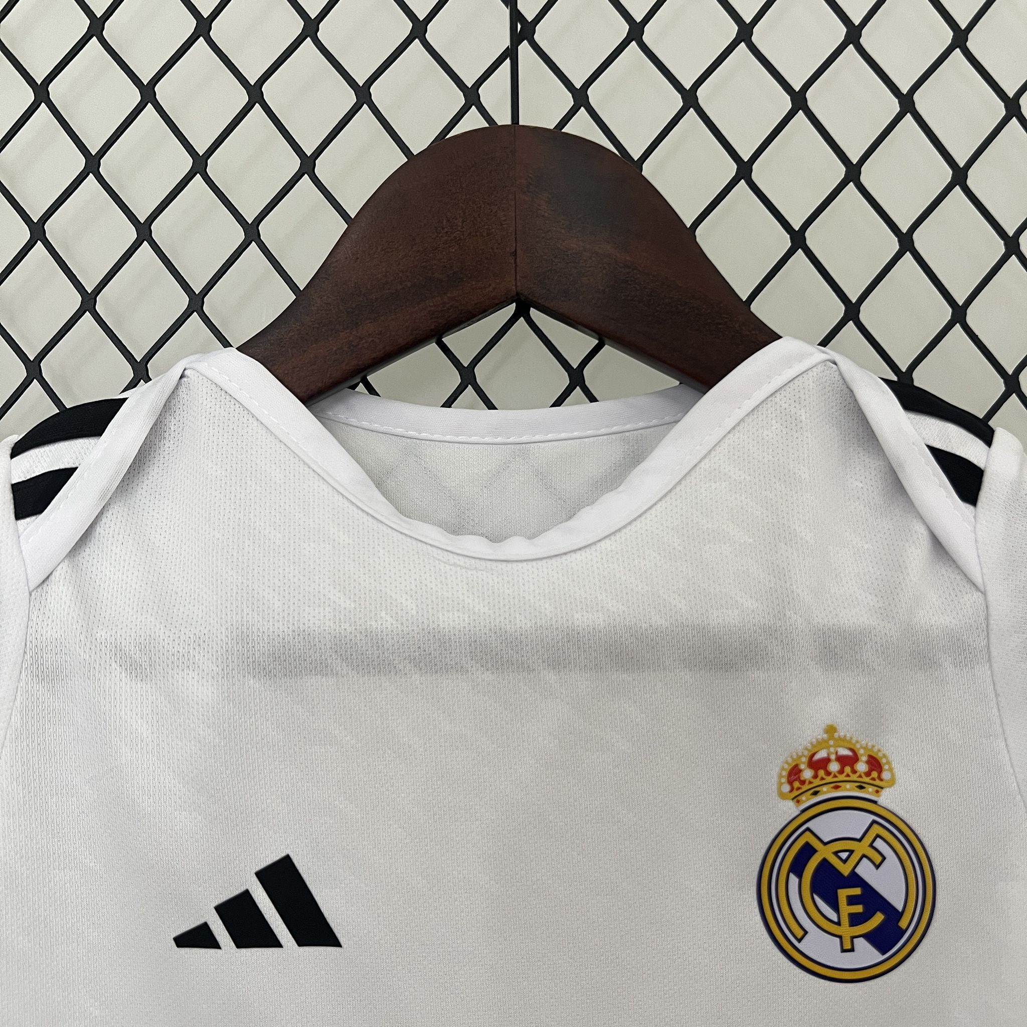 24-25 Real Madrid Home Baby Shirt - view 4