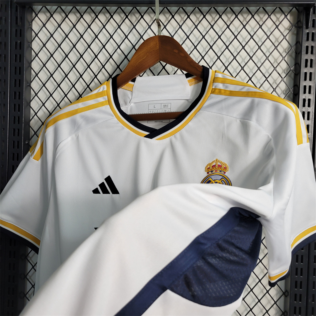 23-24 Real Madrid VINI JR. #7 Home Fan Version - view 9