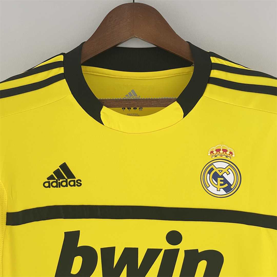 11-12 Real Madrid Retro Jersey Goalkeeper Yellow - view 11