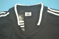 2004/05 Real Madrid Away Retro Jersey - view 6