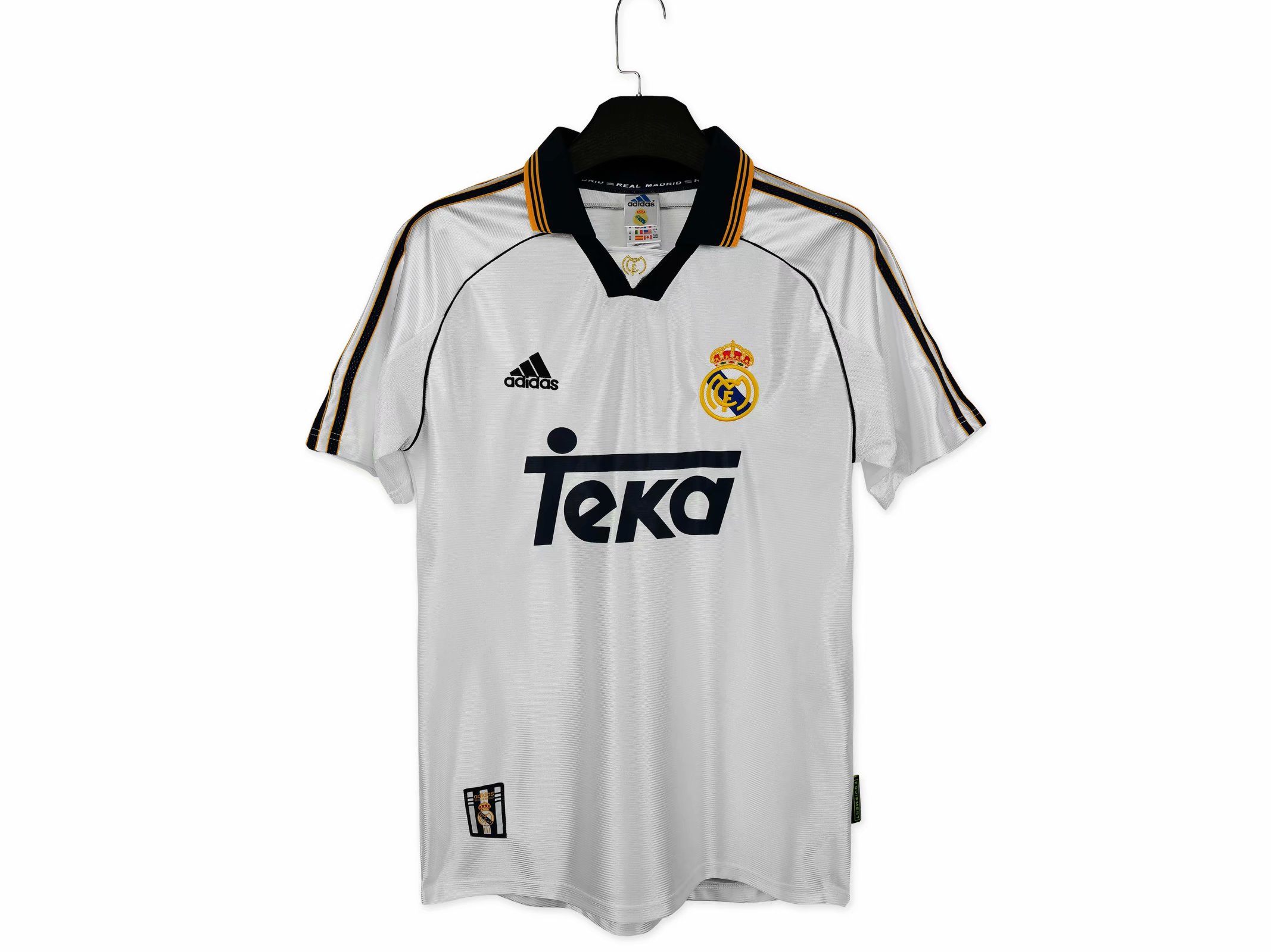 1998/00 Real Madrid Away Retro Jersey - view 11