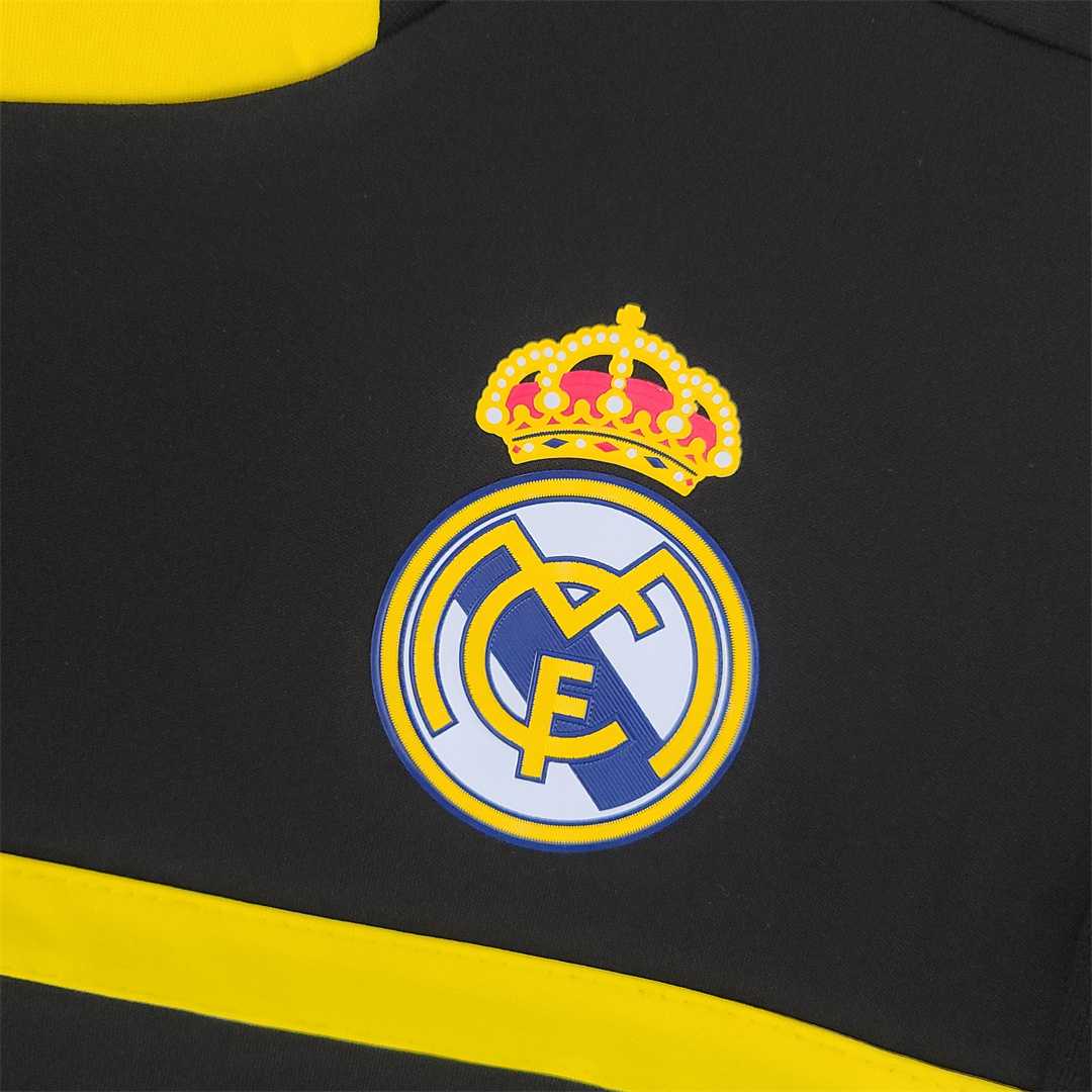 11-12 Real Madrid Away Retro Jersey Goalkeeper Black - view 11
