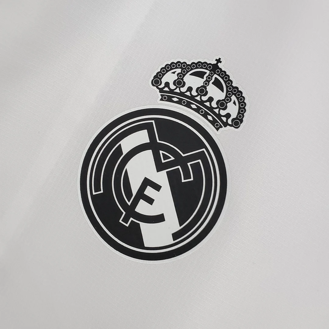 2021/2022 Real Madrid Jersey Windbreaker White(Black Edge) - view 7