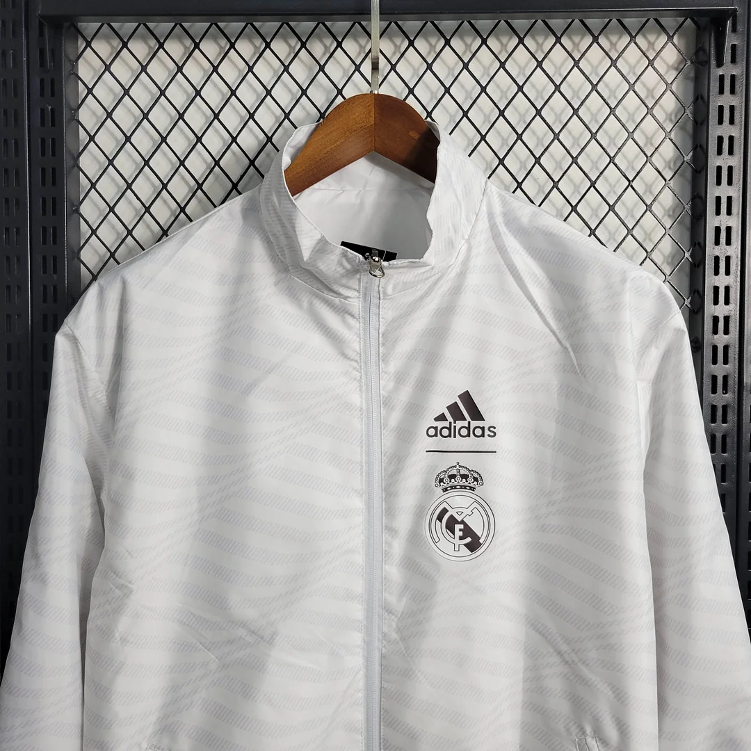 2023/2024 Real Madrid Reversible Windbreaker White - view 15
