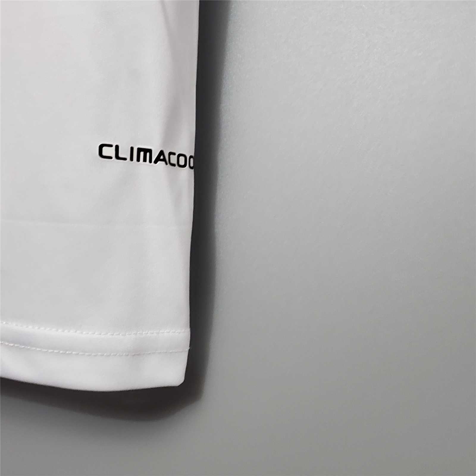 2009/10 Real Madrid Ronaldo#9 Home Retro Jersey - view 7