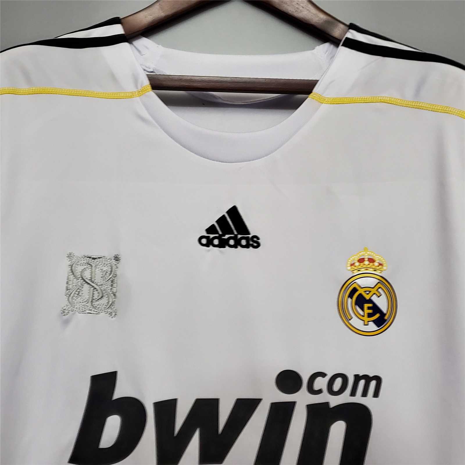 2009/10 Real Madrid Ronaldo#9 Home Retro Jersey - view 9