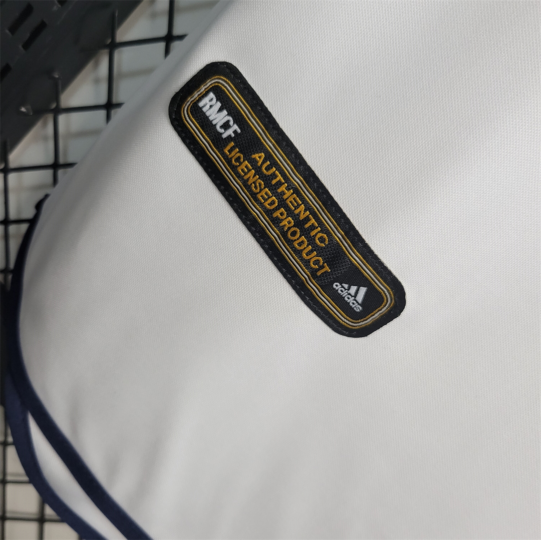 2000/01 Real Madrid Home Retro Jersey - view 8