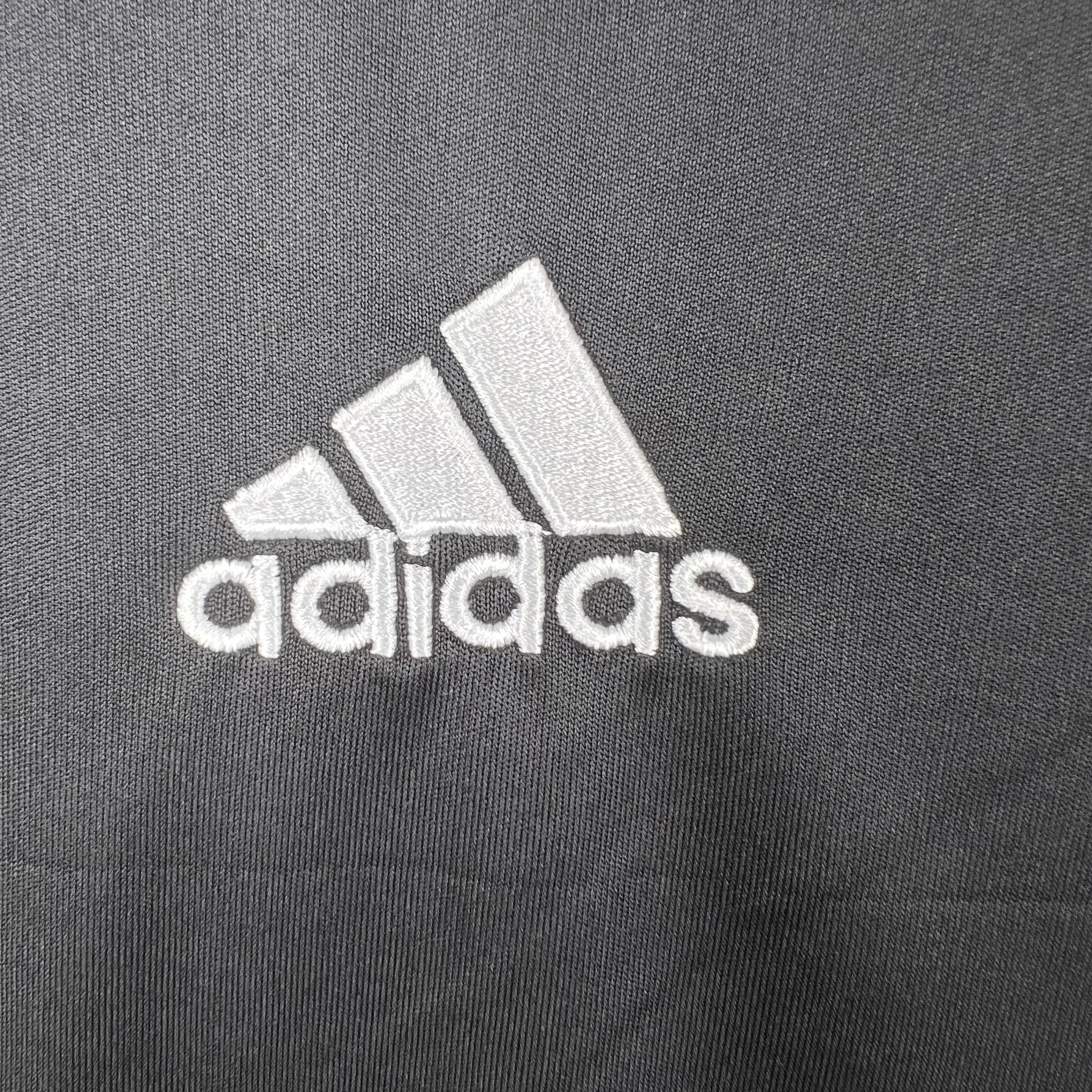 2016/17 Real Madrid Third Away Retro Jersey Long Sleeve - view 4